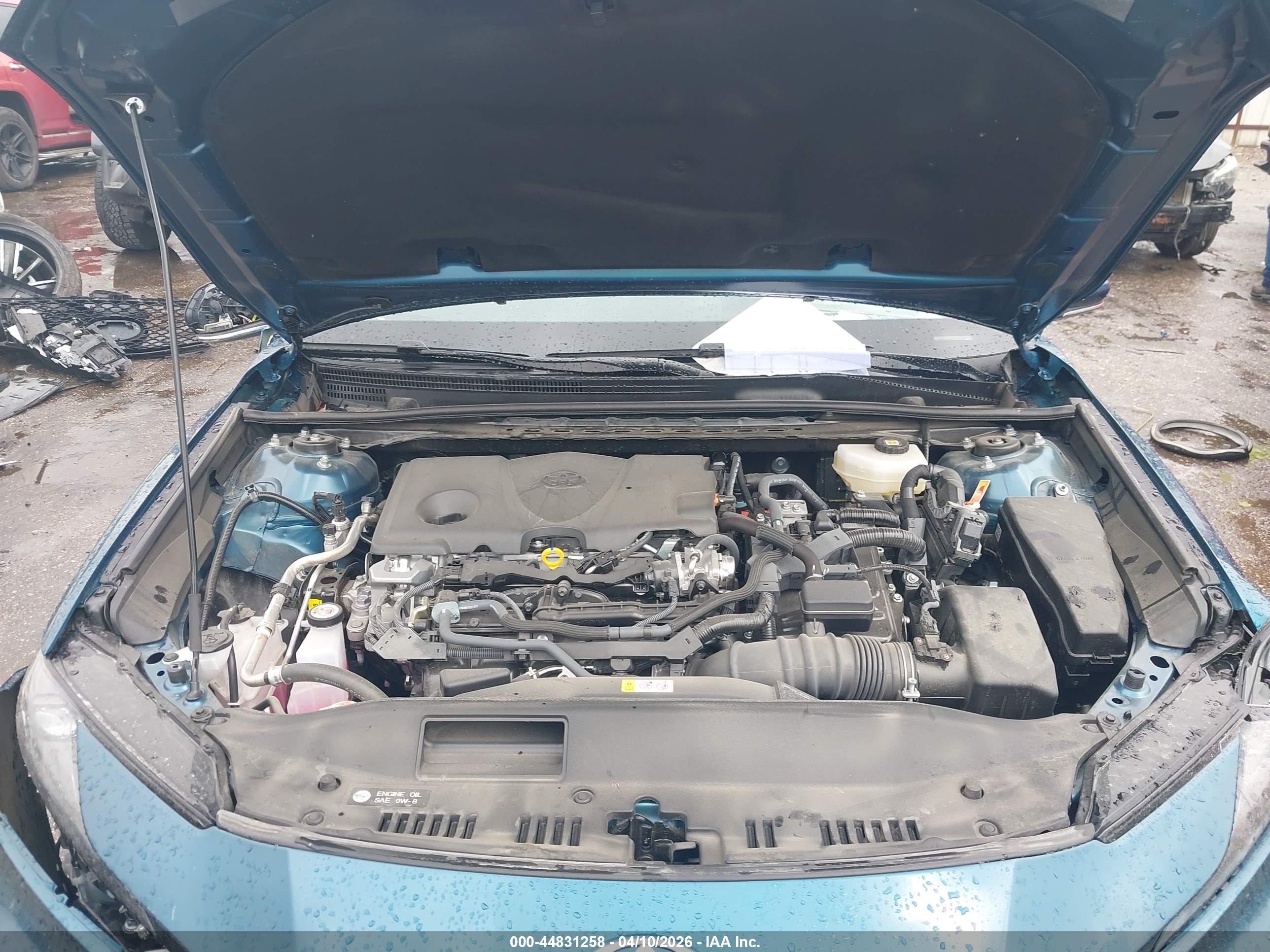 TOYOTA CAMRY image 10