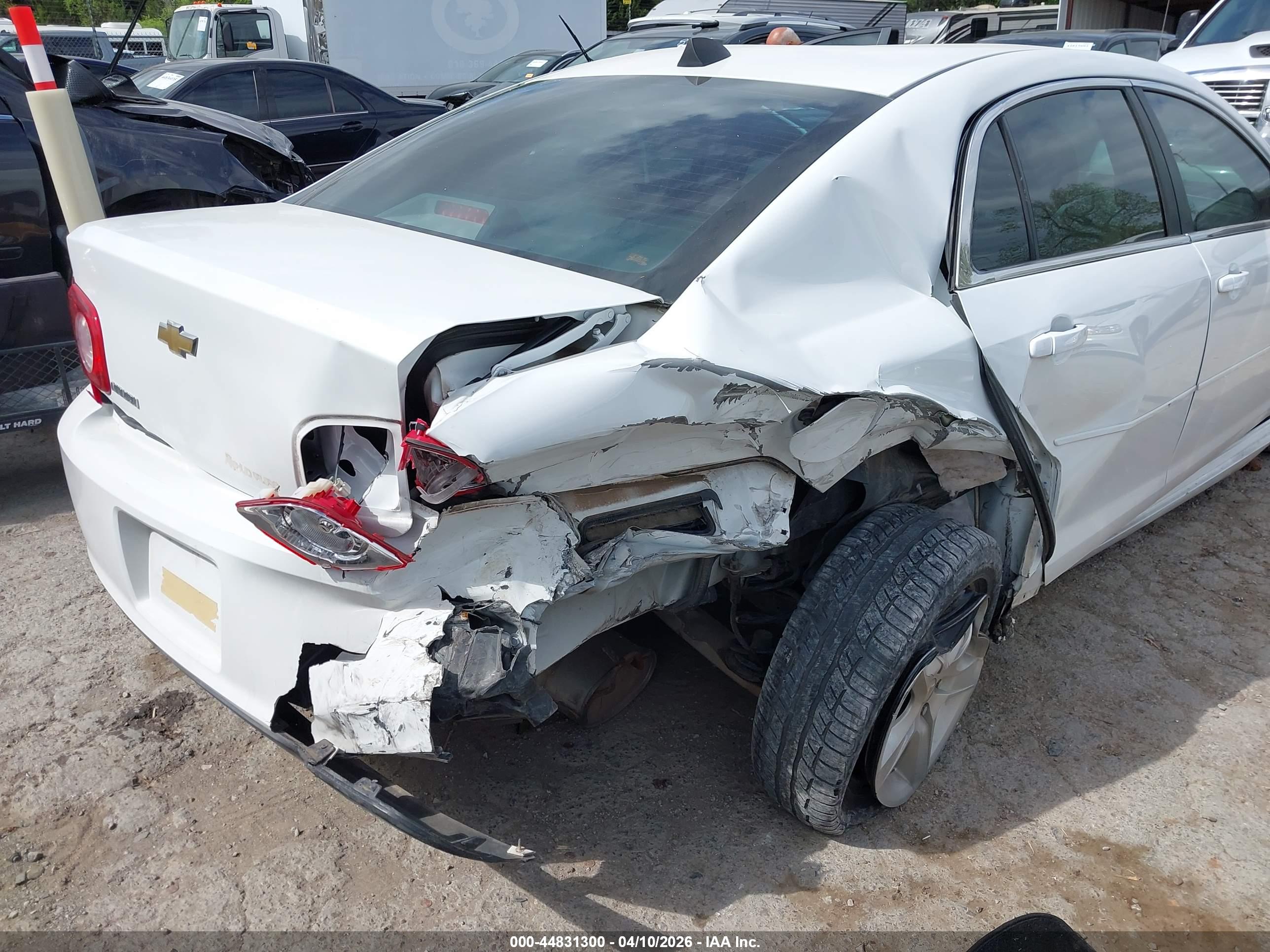 CHEVROLET MALIBU image 6