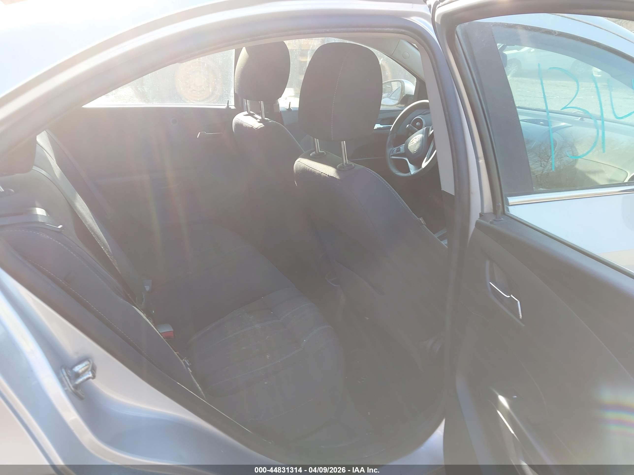 CHEVROLET SONIC image 8
