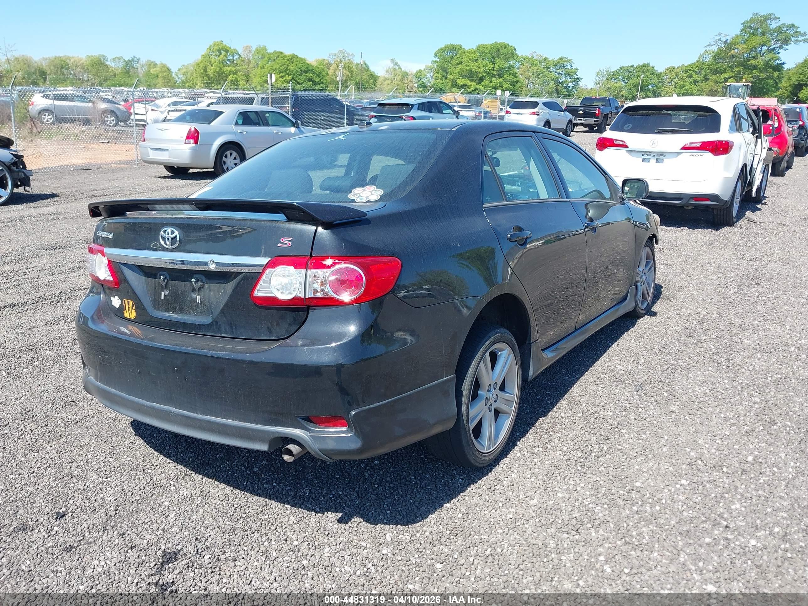 TOYOTA COROLLA image 4