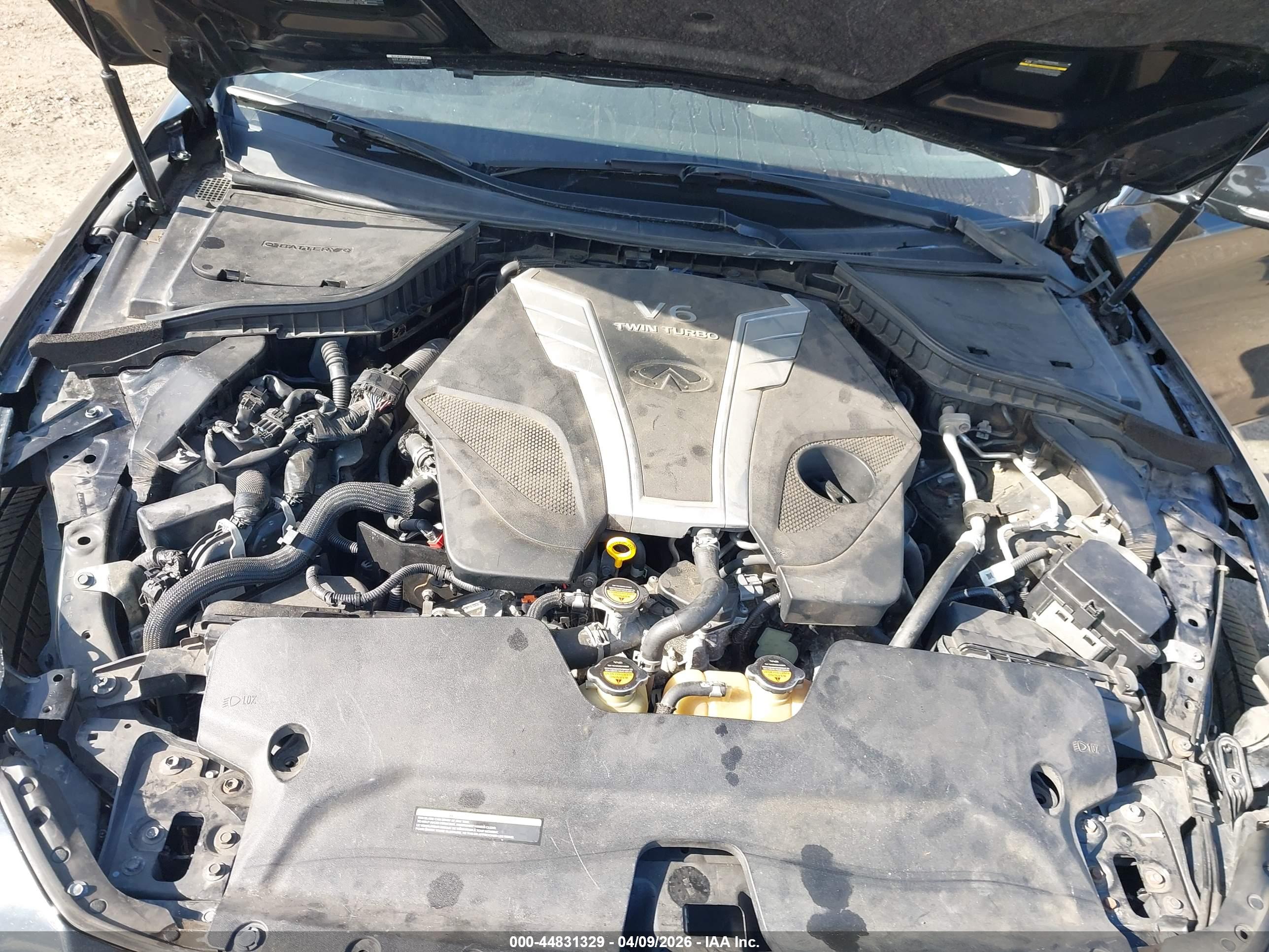 INFINITI Q50 image 10