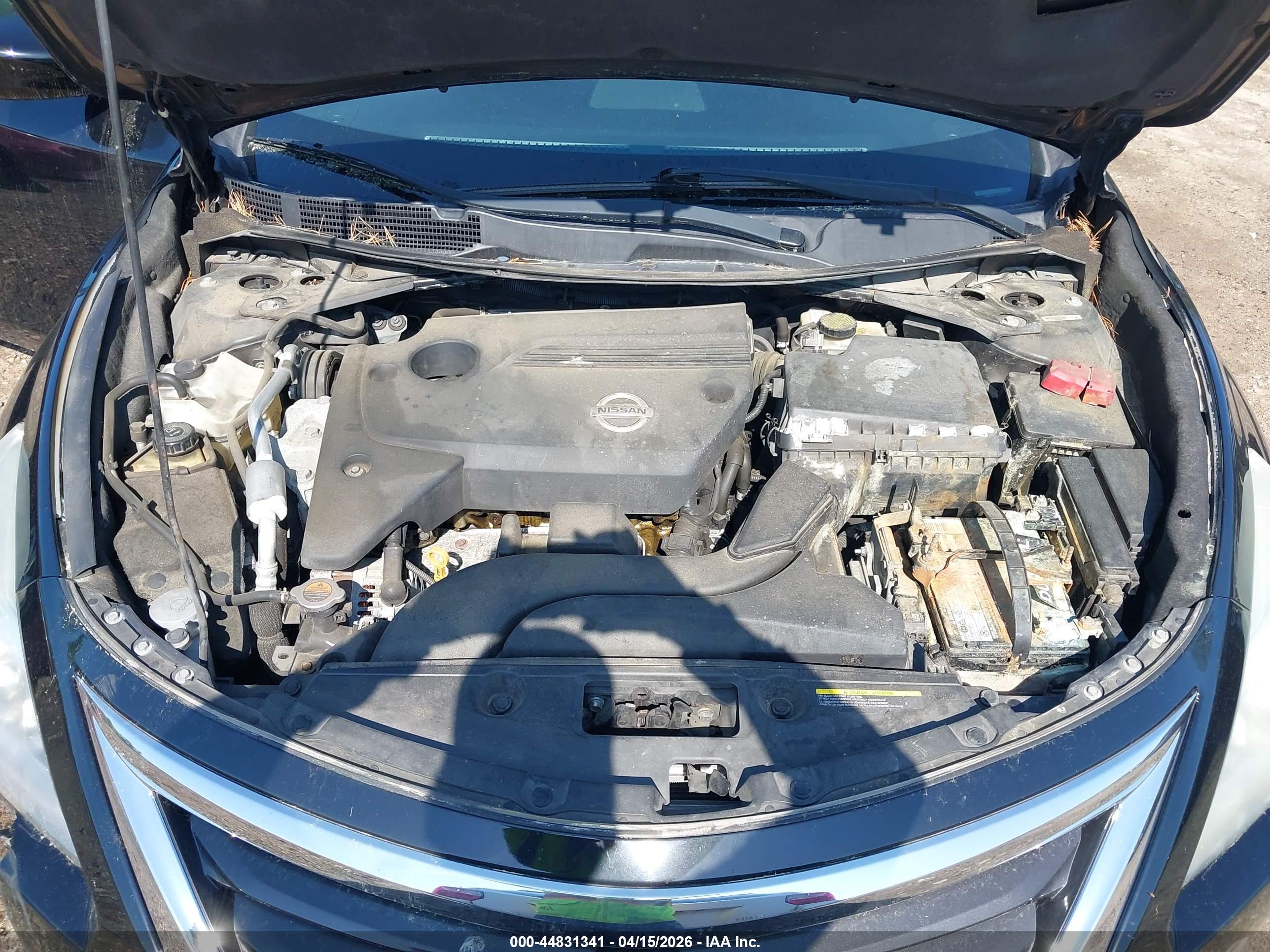 NISSAN ALTIMA image 10