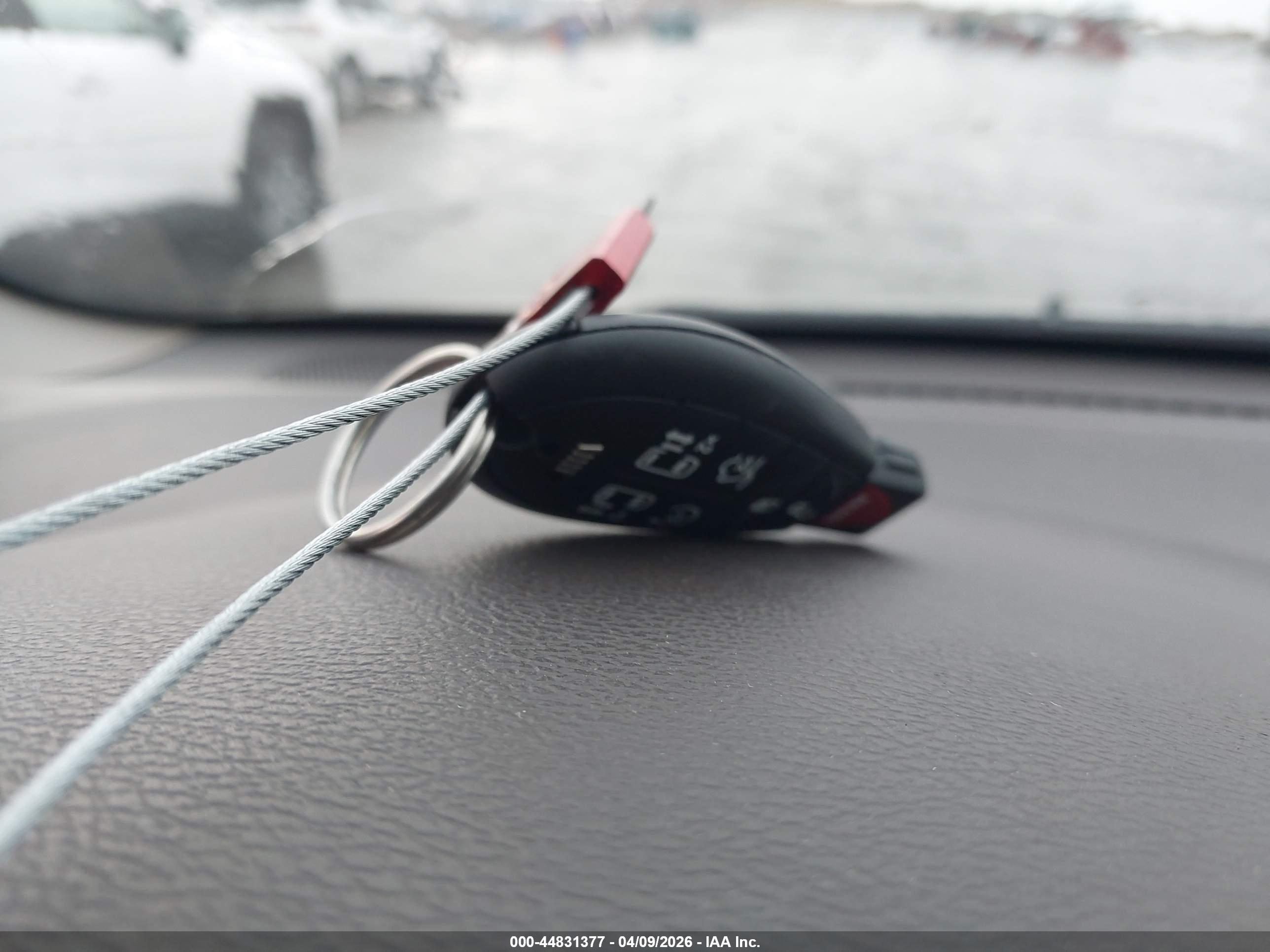 CHRYSLER TOWN image 11