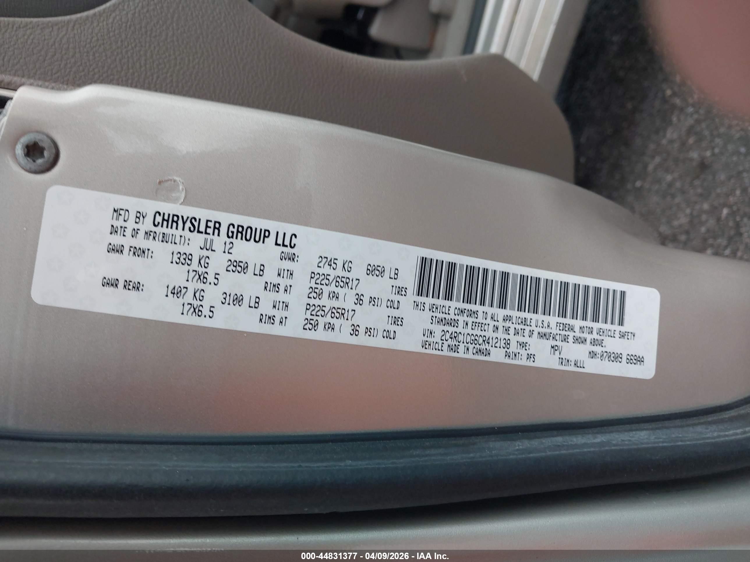 CHRYSLER TOWN image 9
