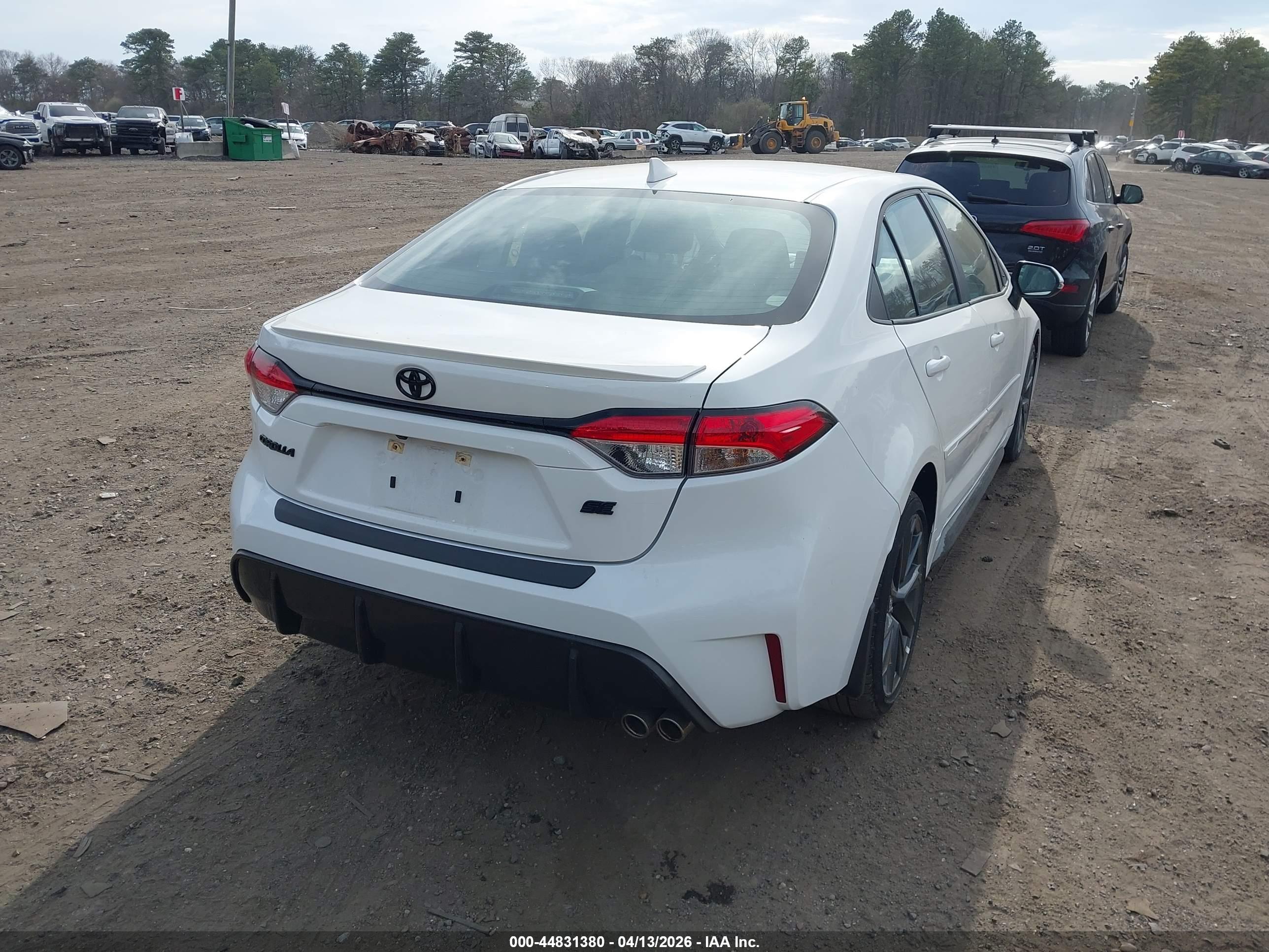 TOYOTA COROLLA image 4