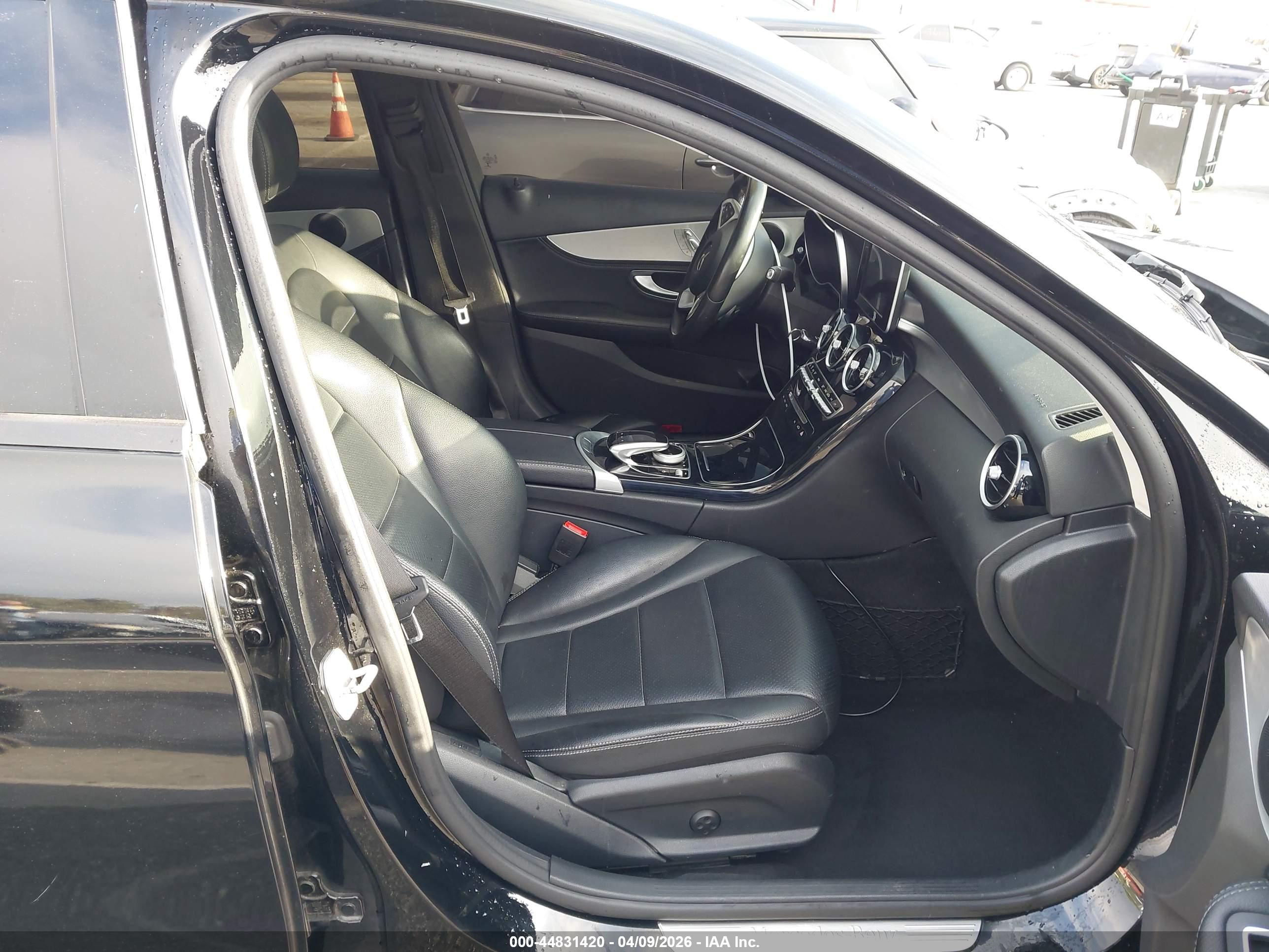 MERCEDES-BENZ C image 5