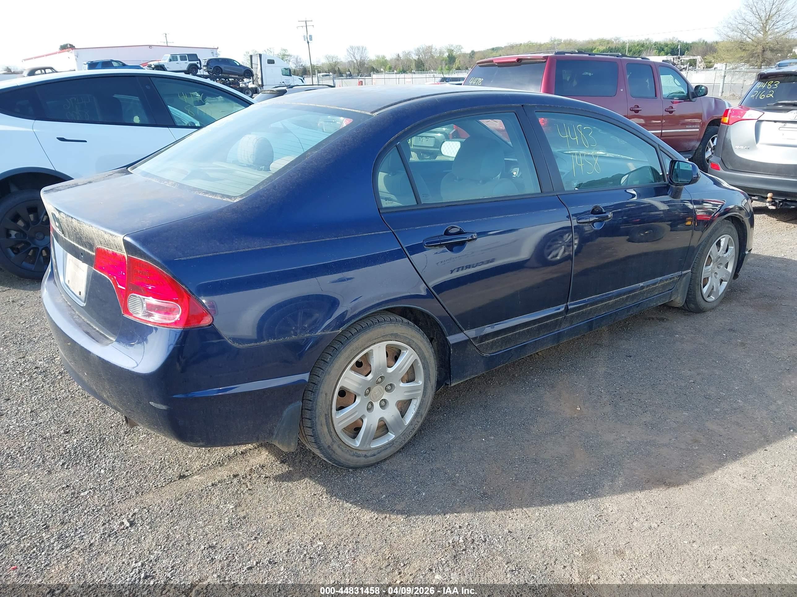 HONDA CIVIC image 4