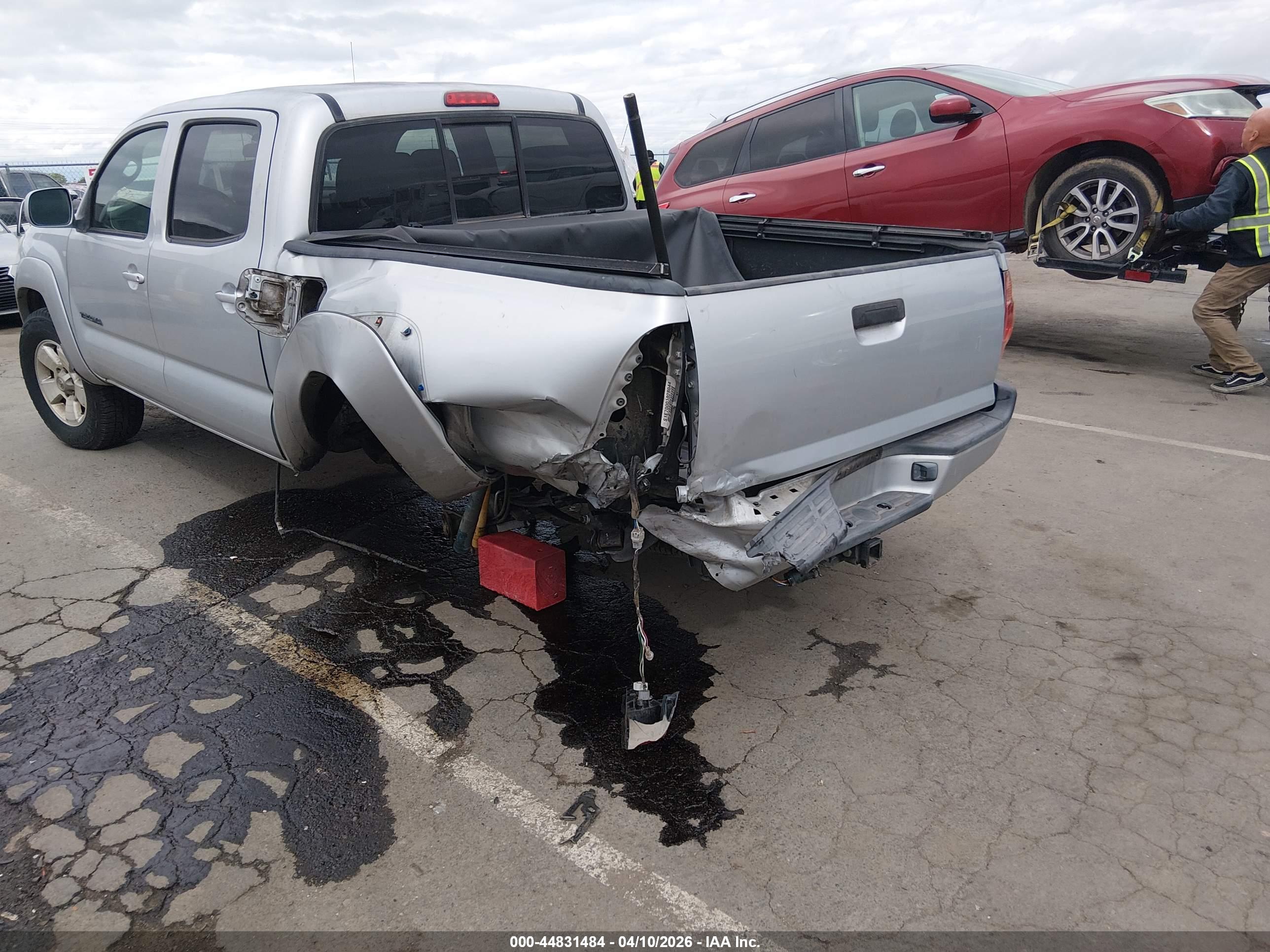 TOYOTA TACOMA image 6