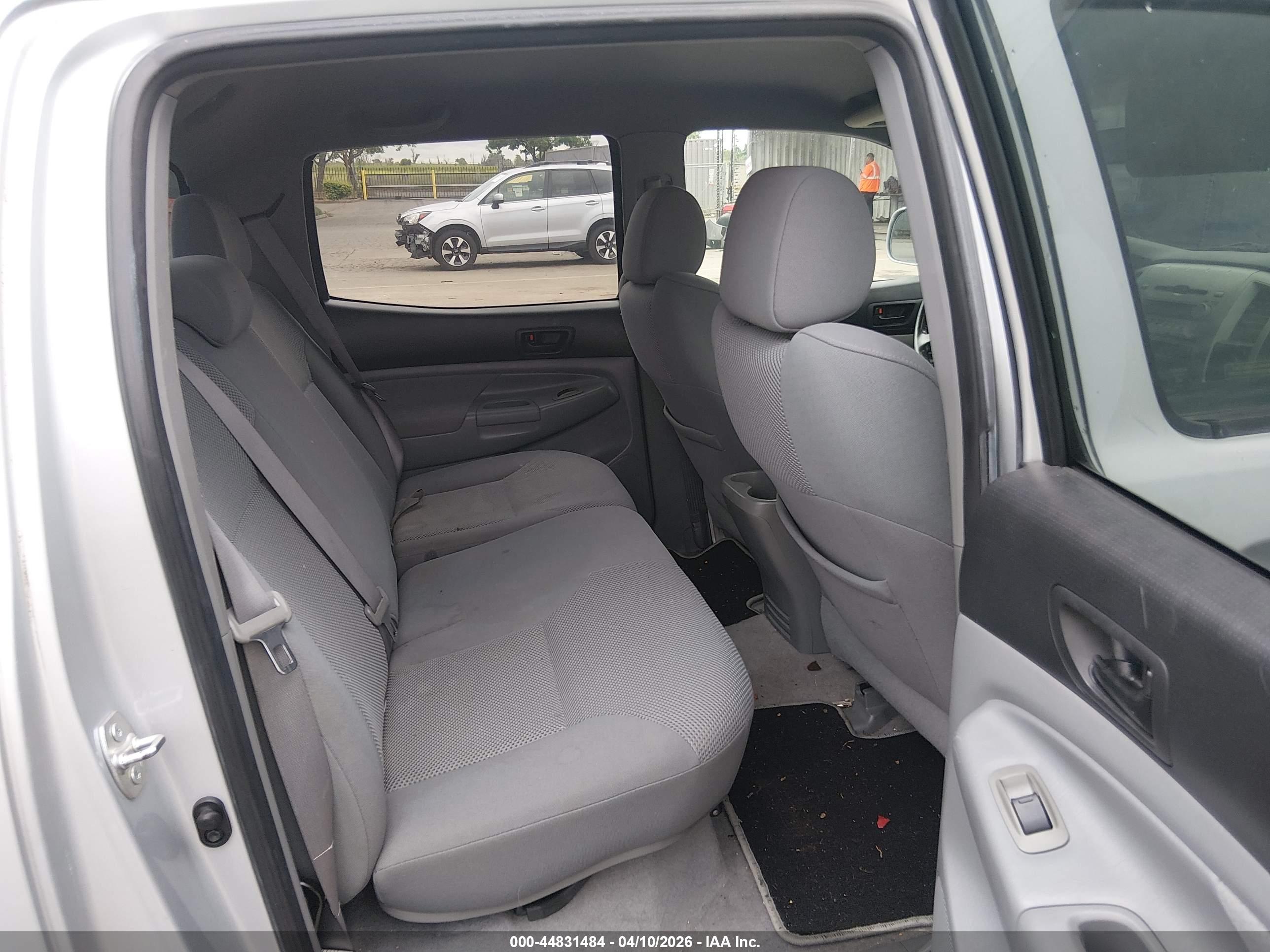TOYOTA TACOMA image 8