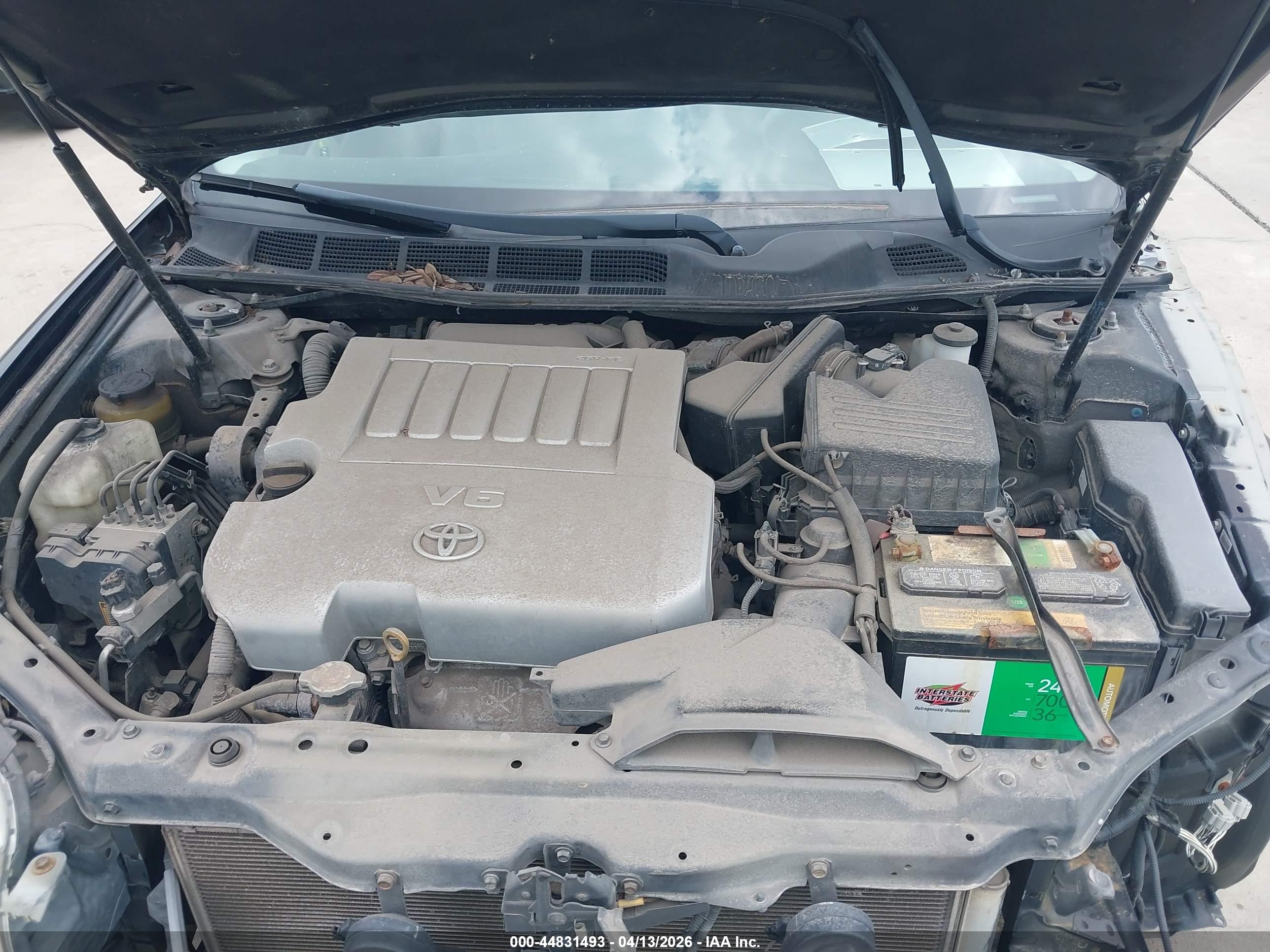 TOYOTA AVALON image 10