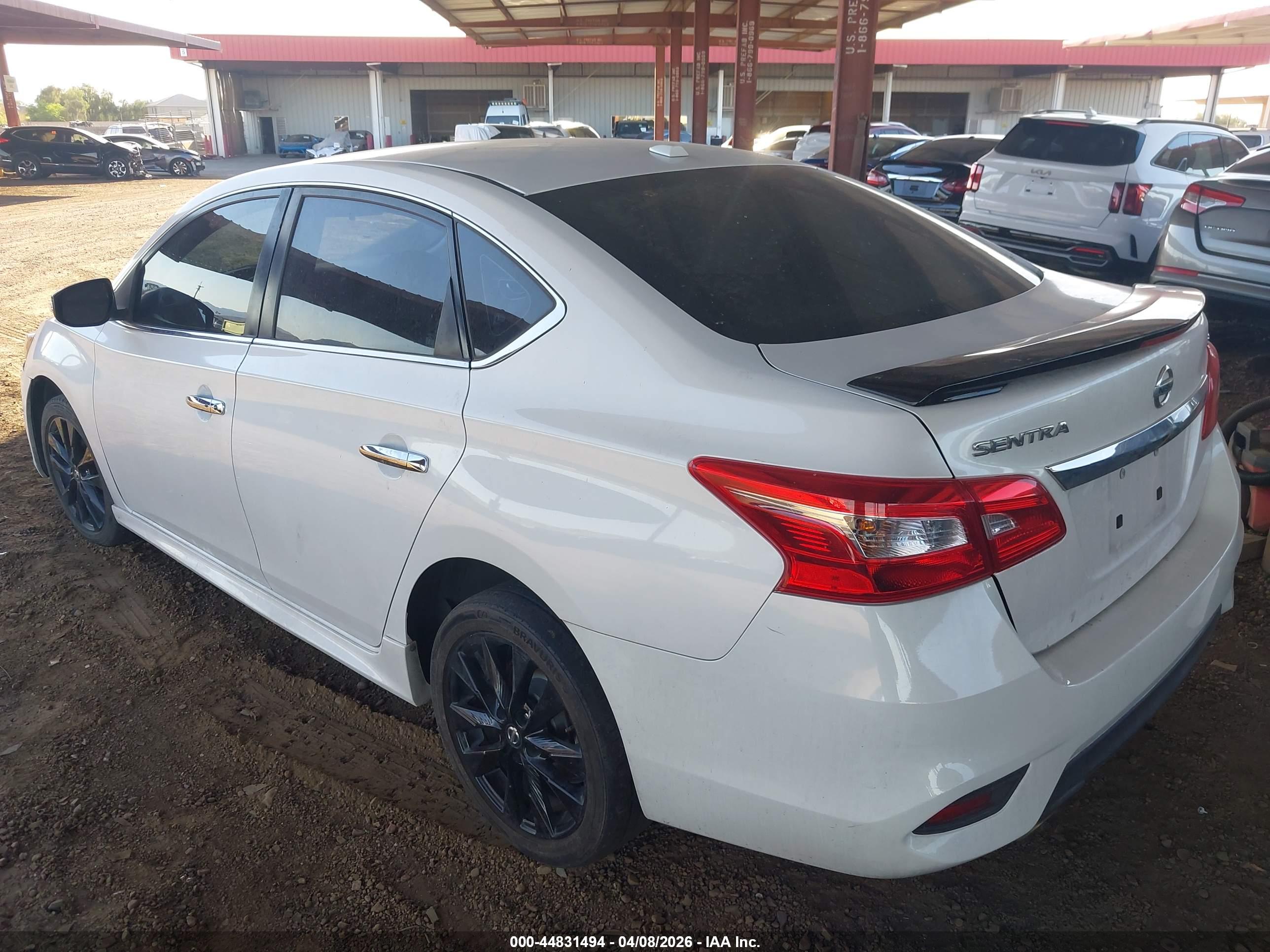 NISSAN SENTRA image 3