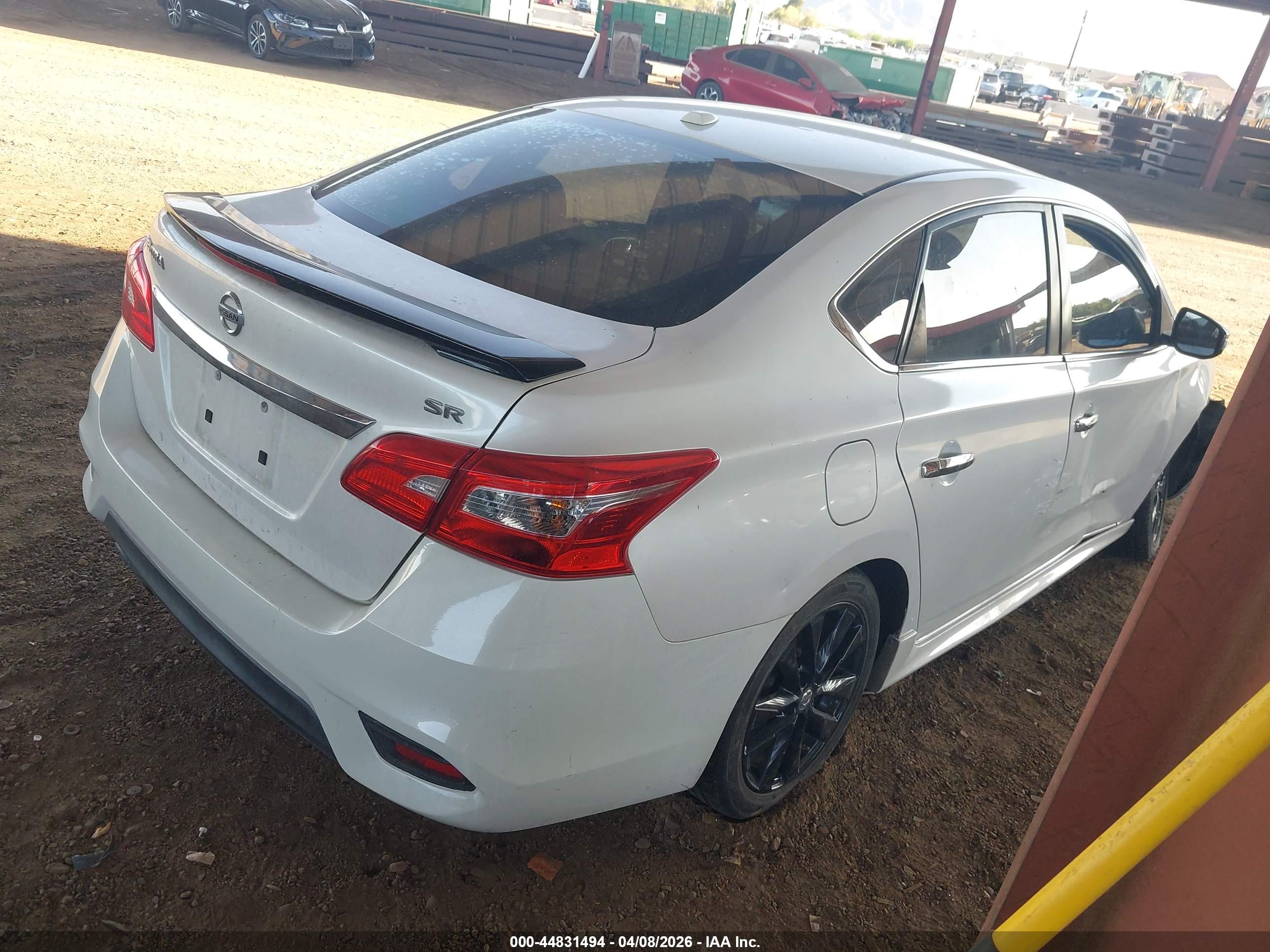 NISSAN SENTRA image 4