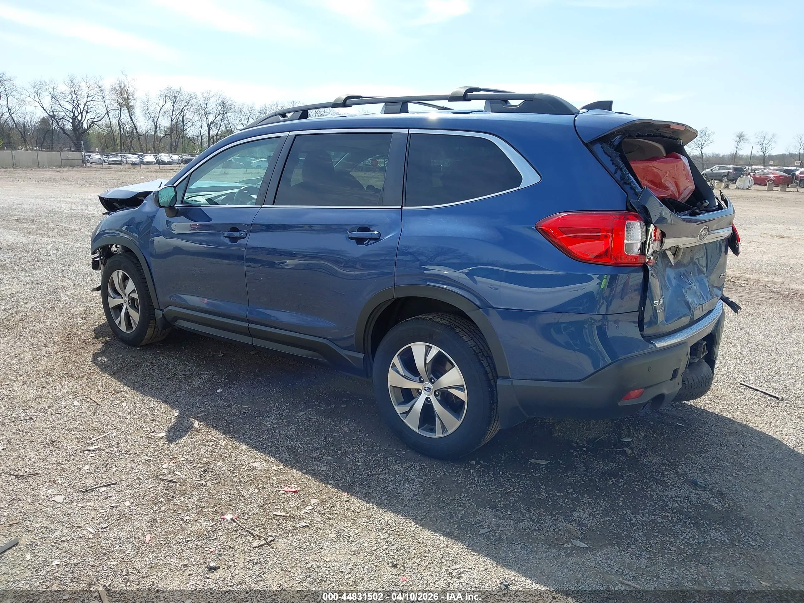 SUBARU ASCENT image 3