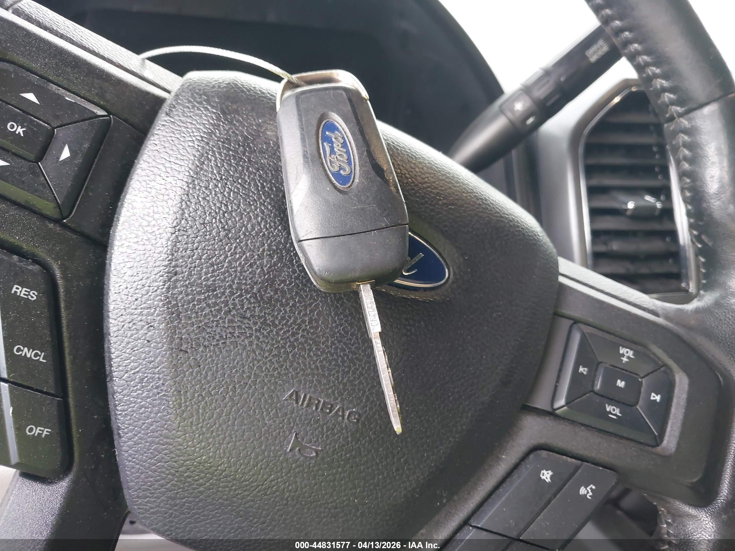 FORD F-150 image 11