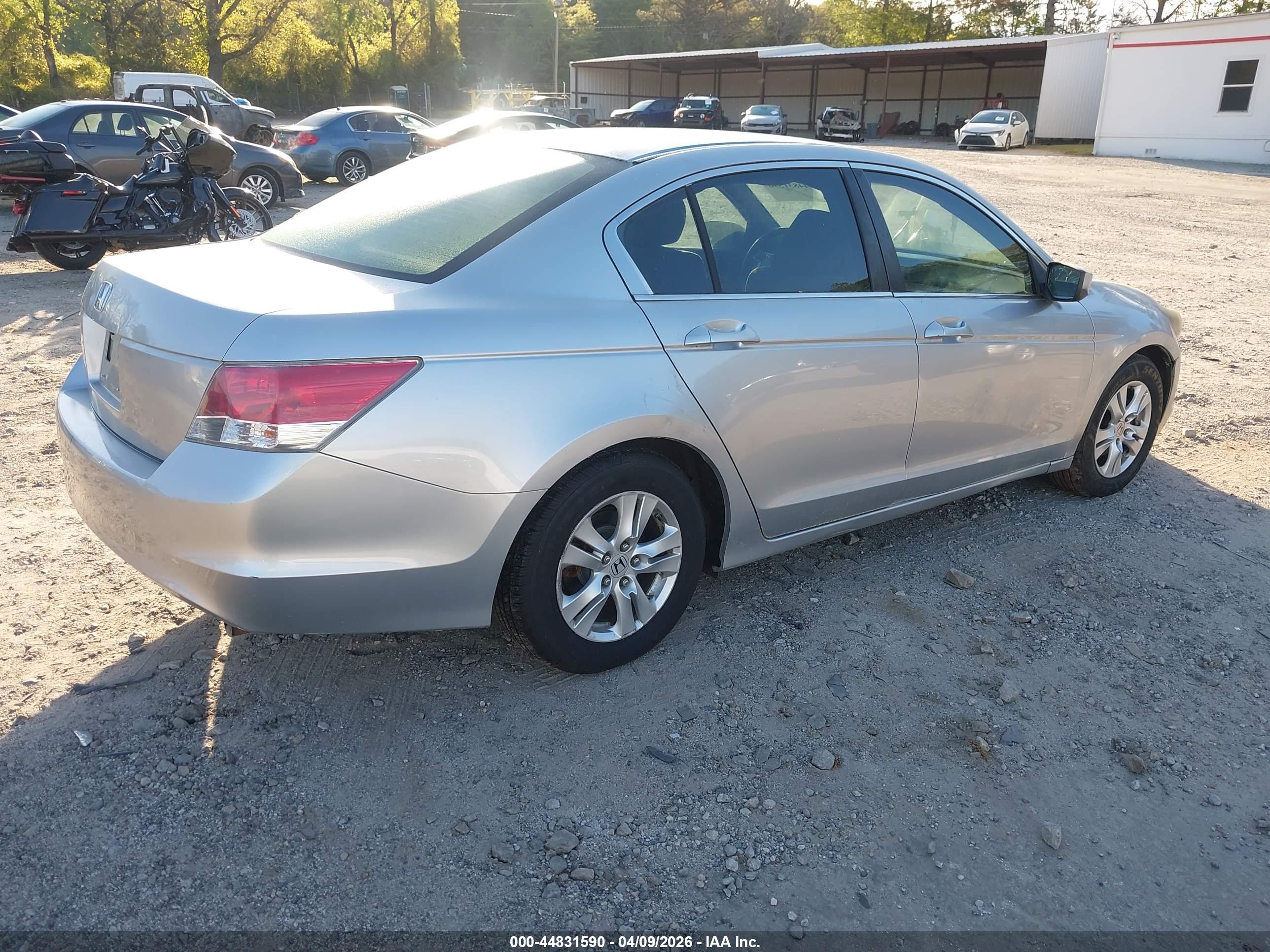 HONDA ACCORD image 4