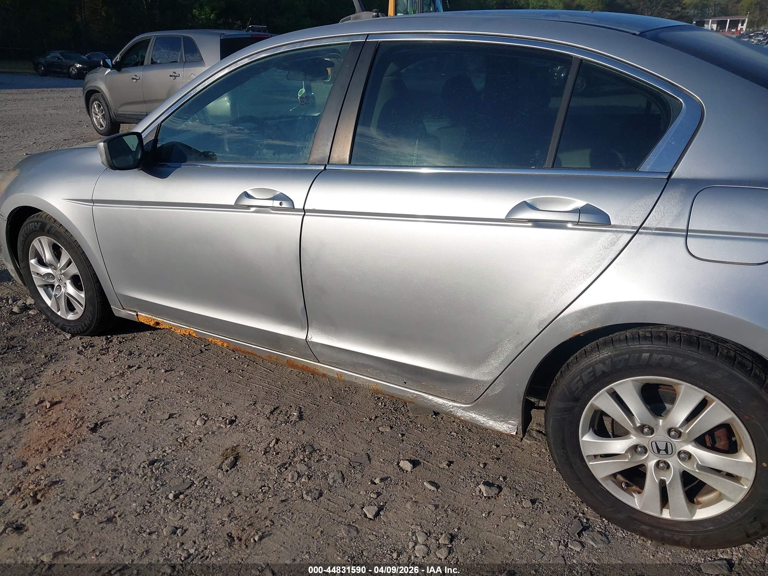 HONDA ACCORD image 6