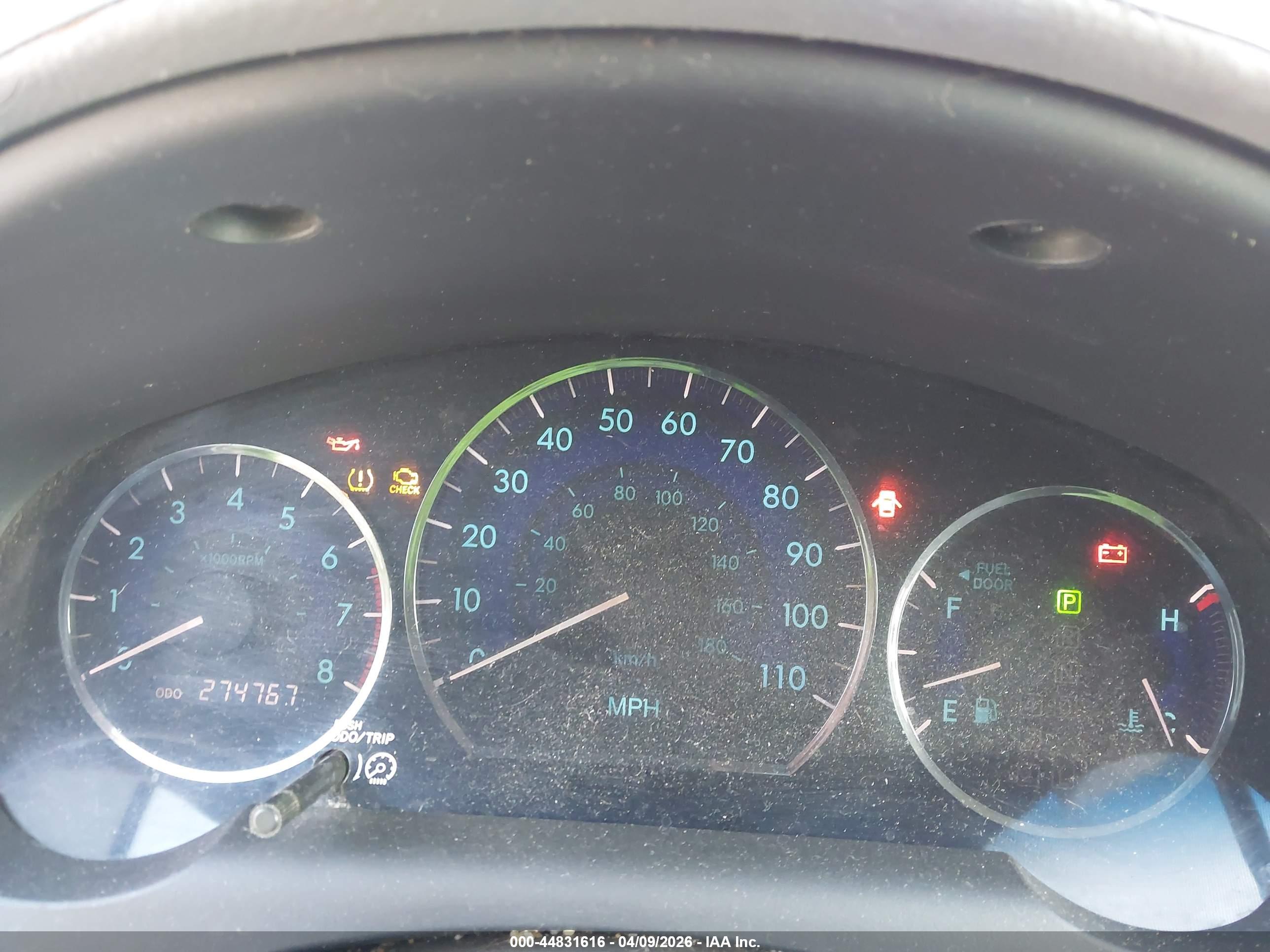 TOYOTA SIENNA image 7