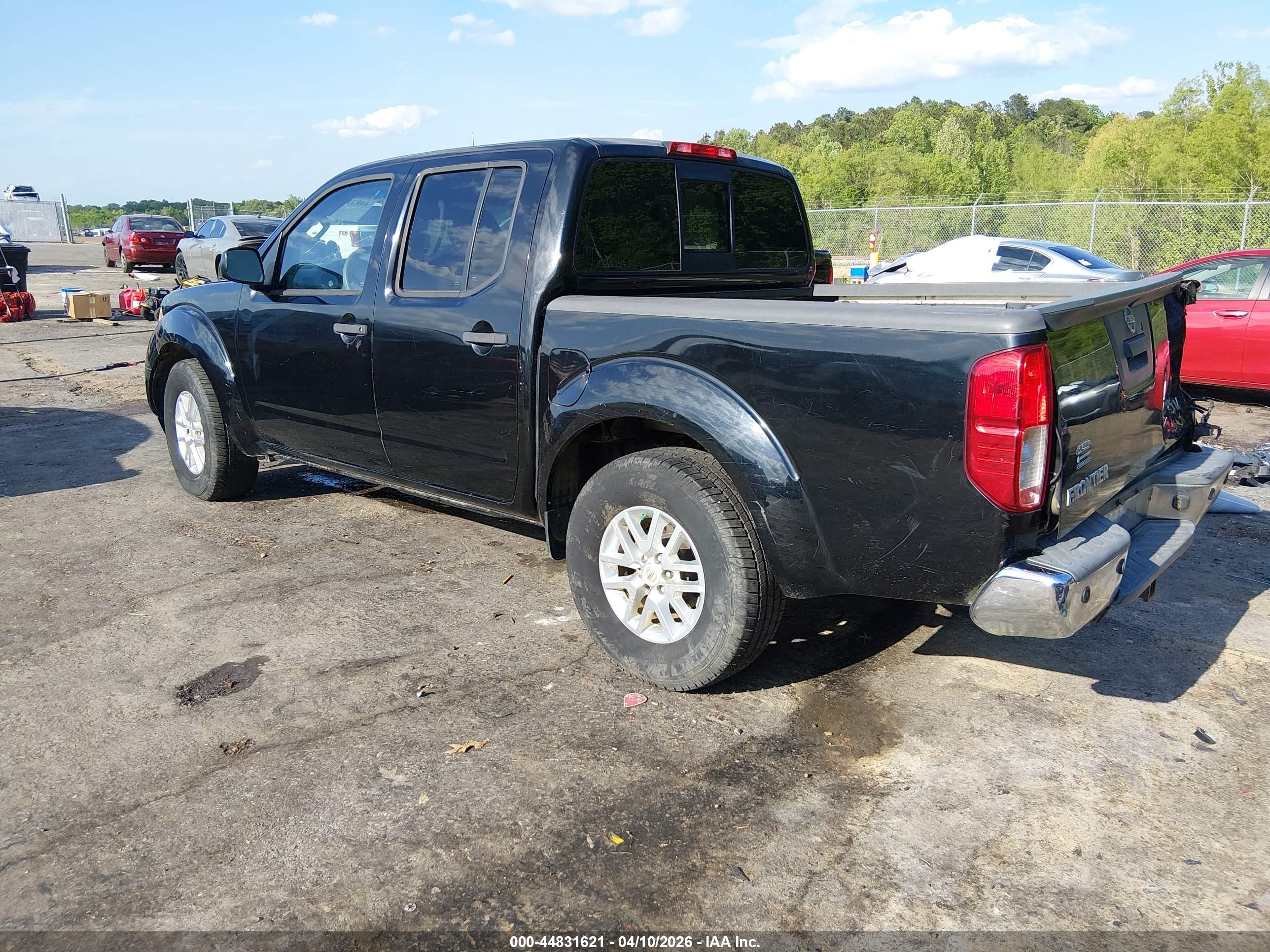 NISSAN FRONTIER image 3