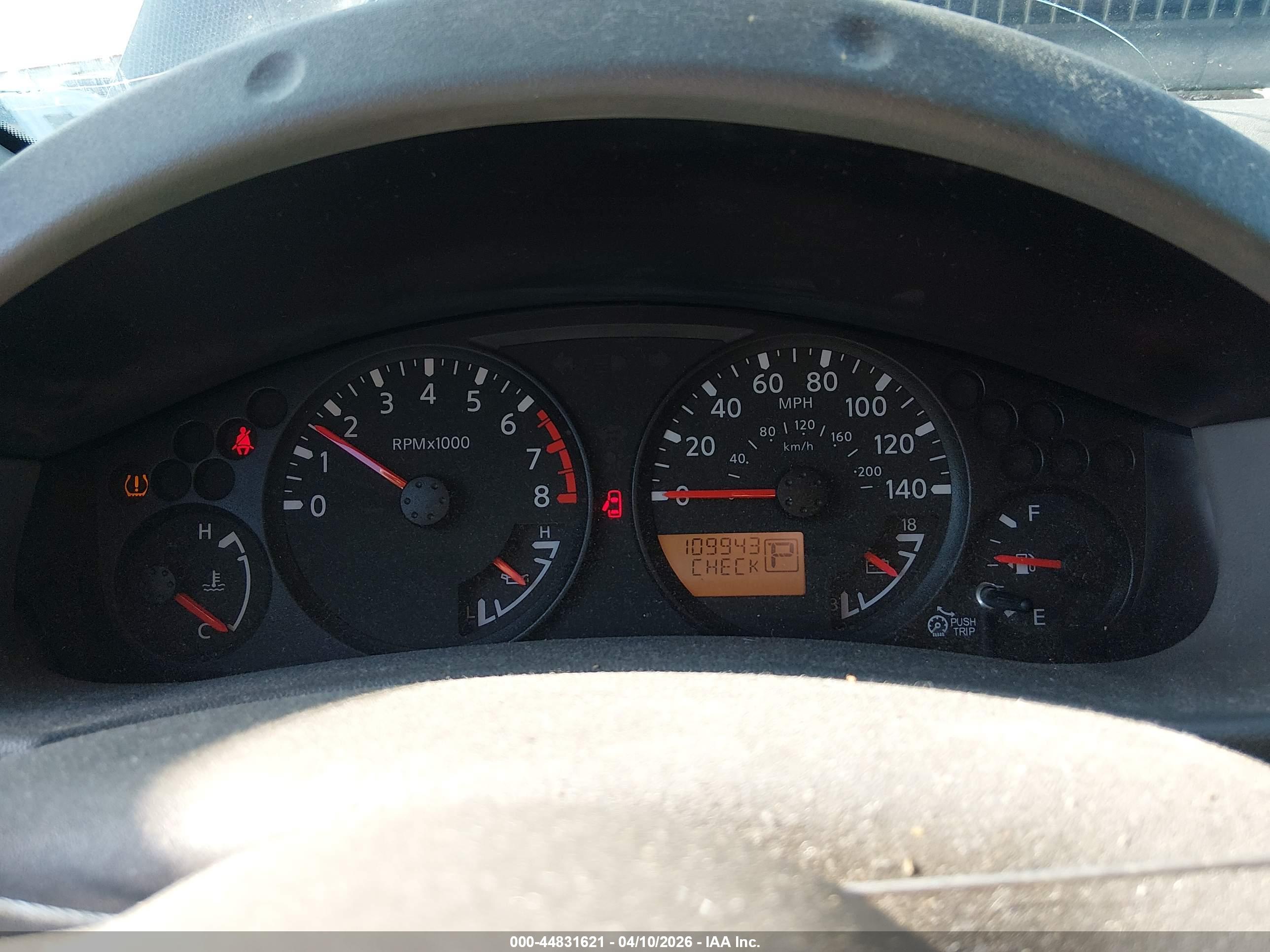 NISSAN FRONTIER image 7