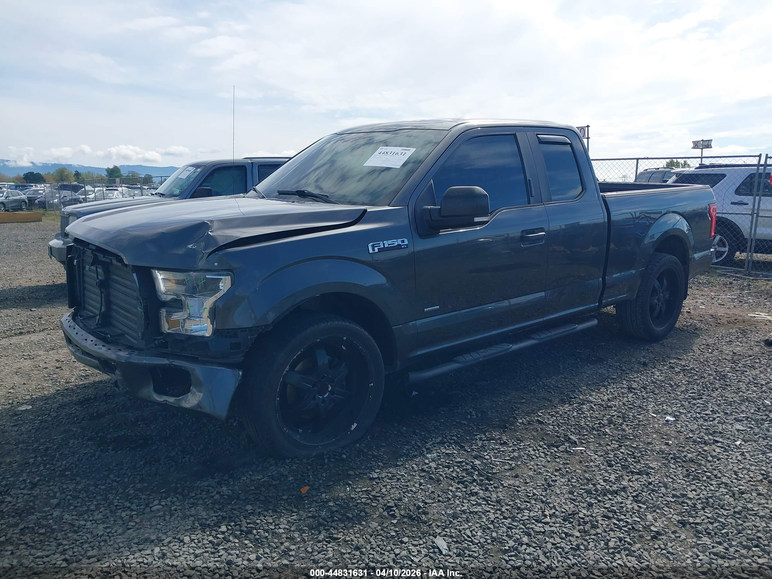 FORD F-150 image 2