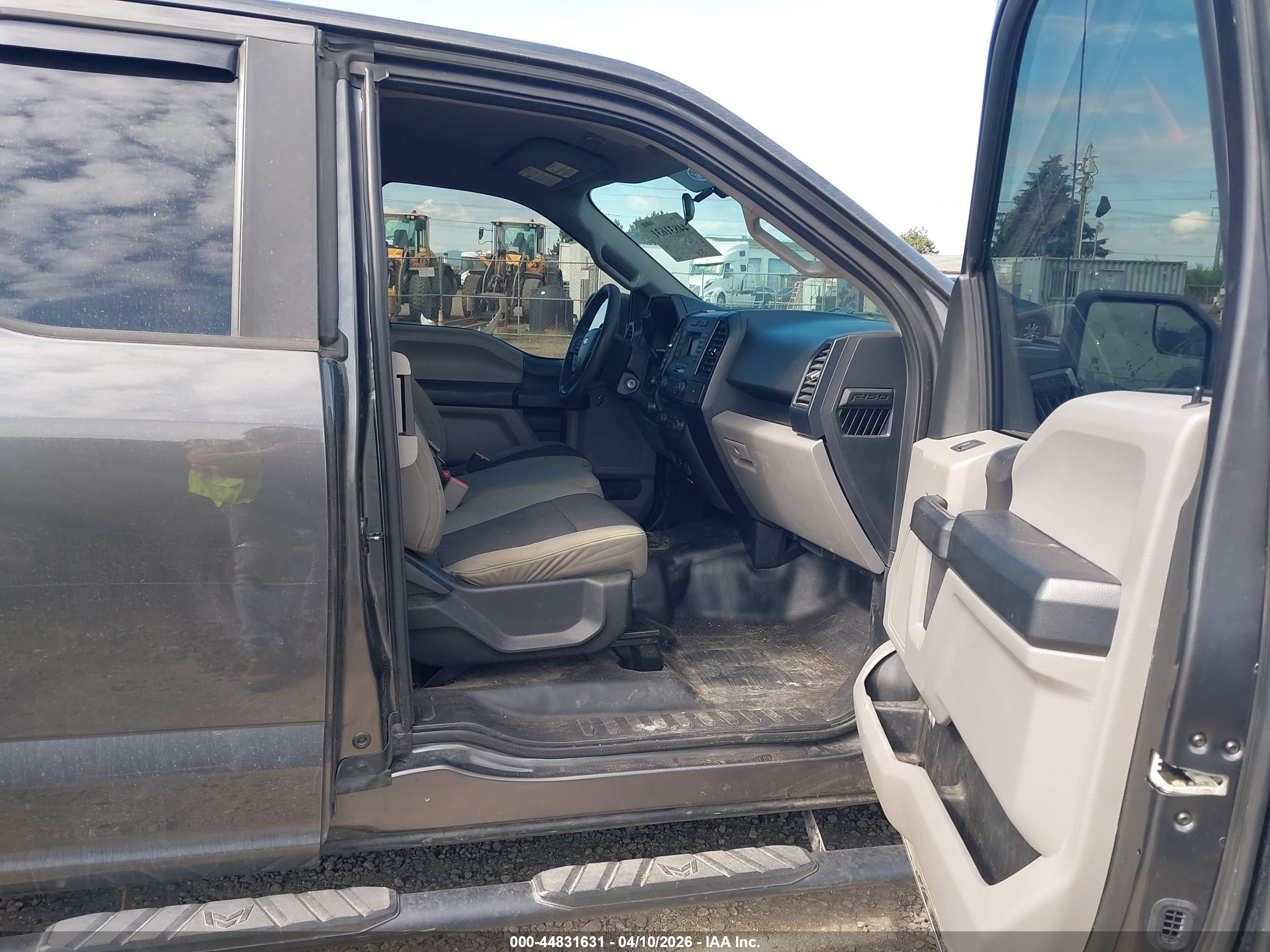 FORD F-150 image 5