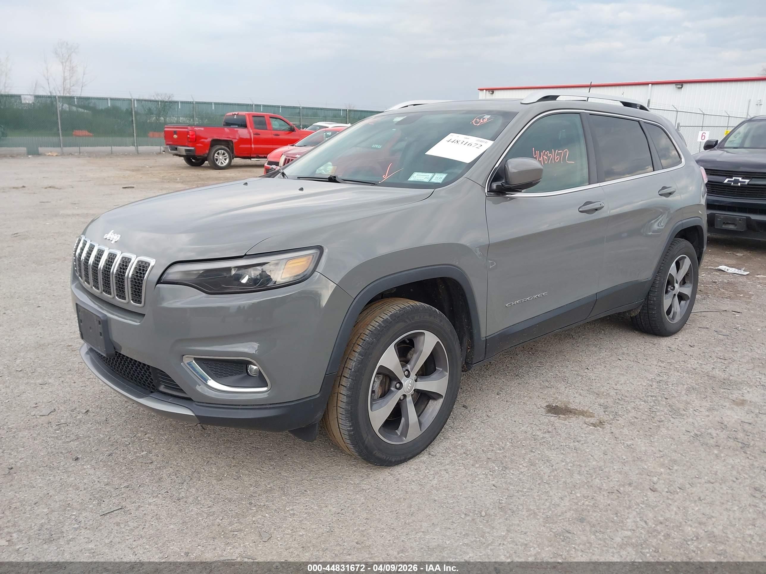 JEEP CHEROKEE image 2