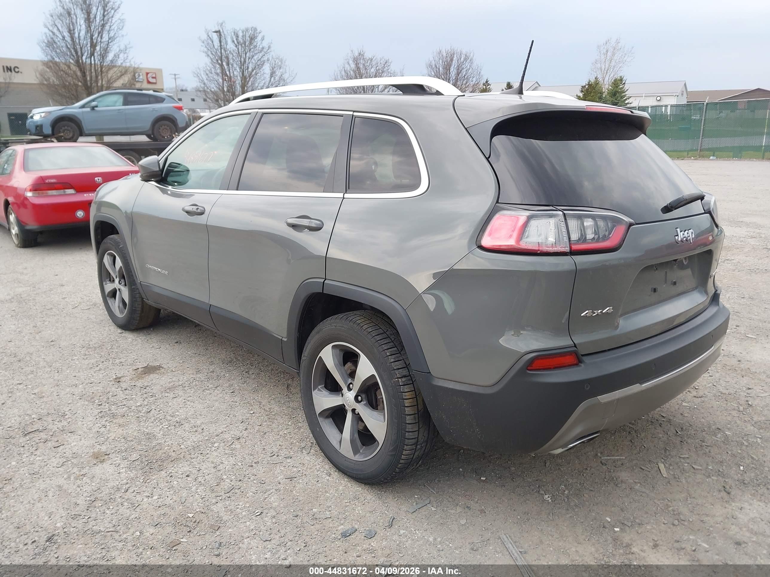 JEEP CHEROKEE image 3