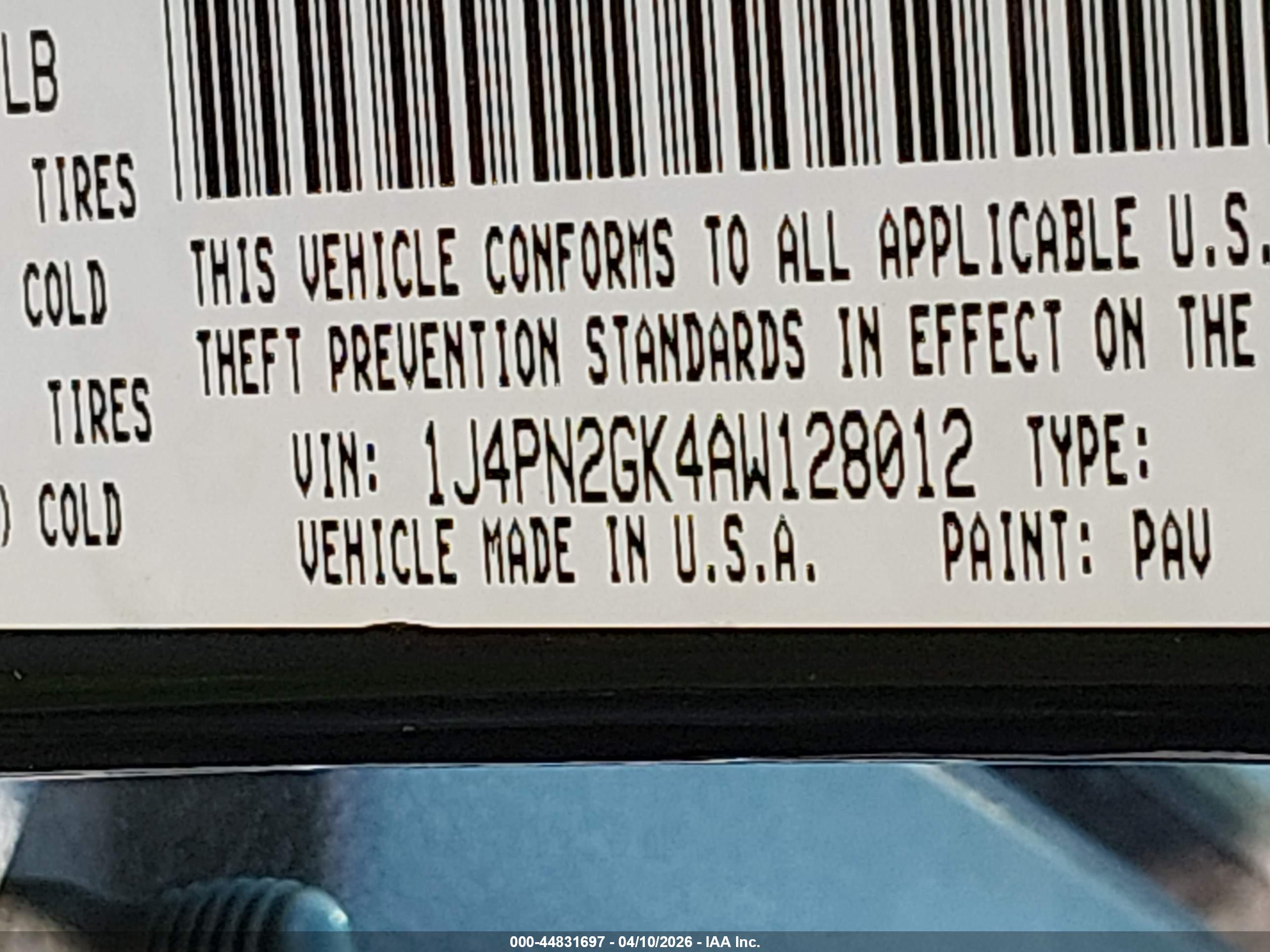 JEEP LIBERTY image 9