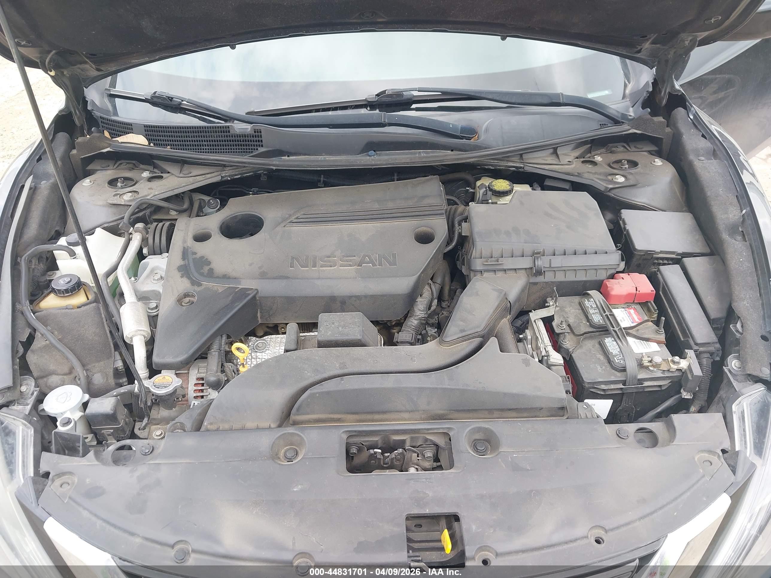NISSAN ALTIMA image 10