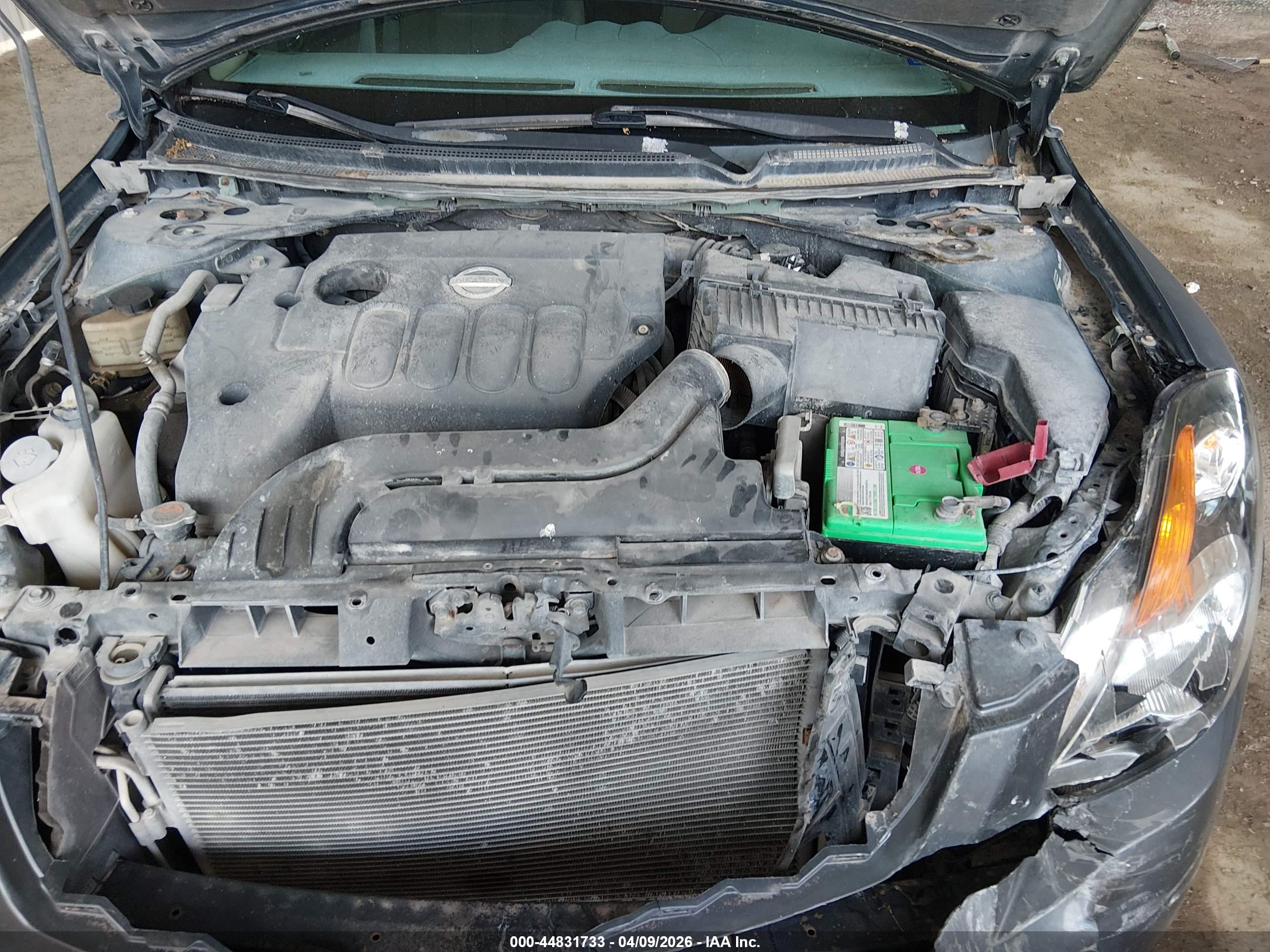 NISSAN ALTIMA image 10