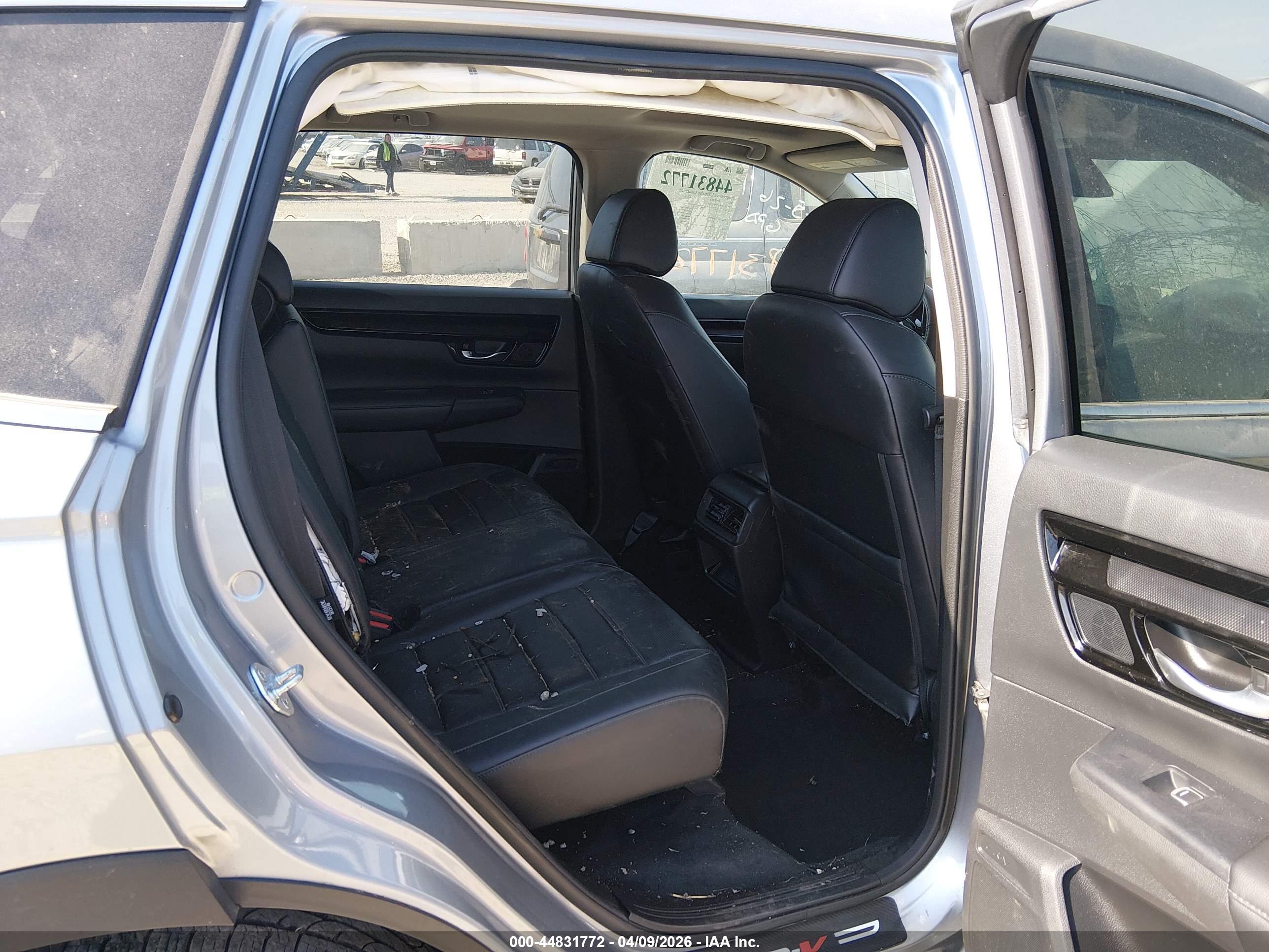 HONDA CR-V image 8