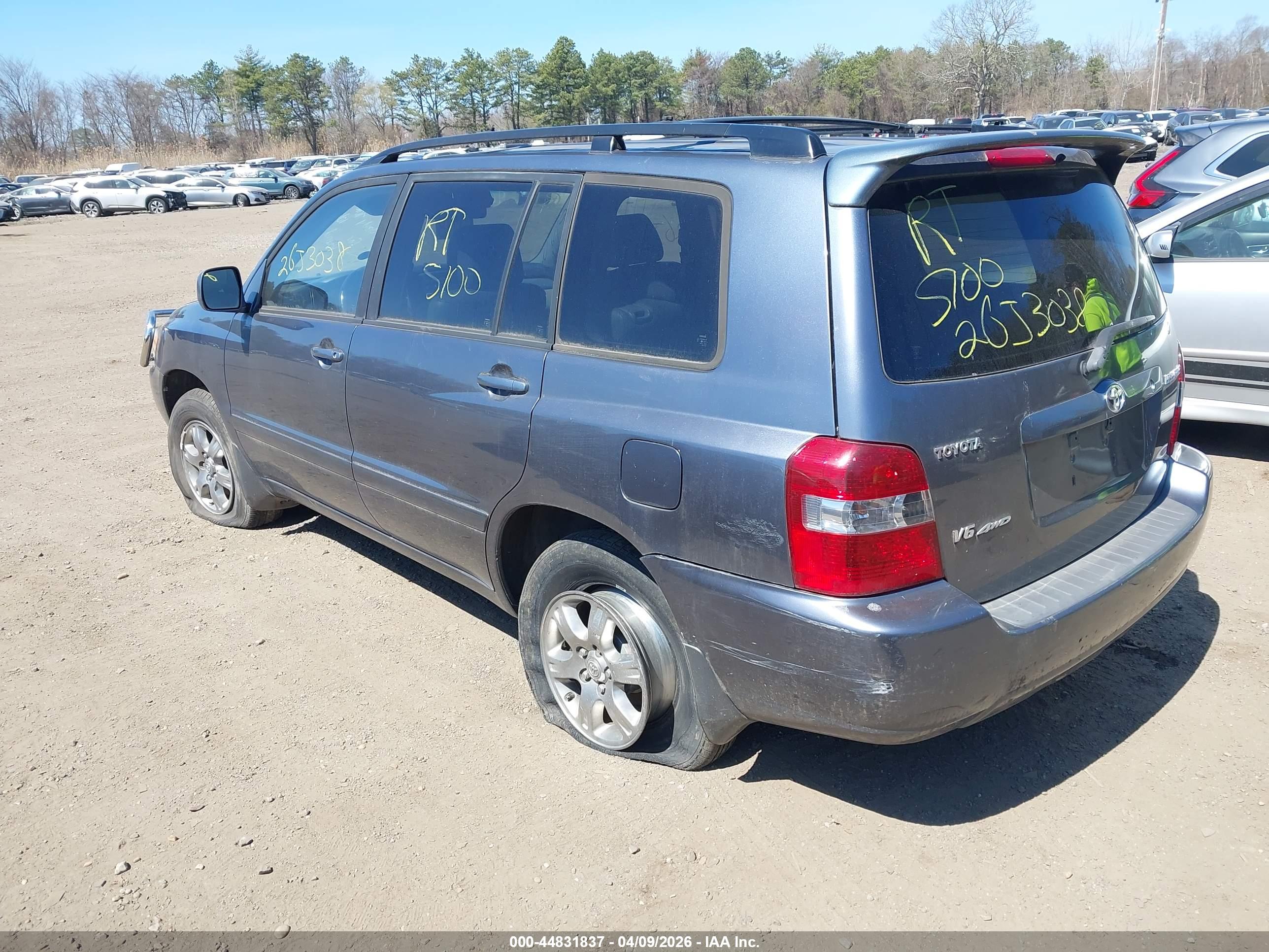 TOYOTA HIGHLANDER image 3