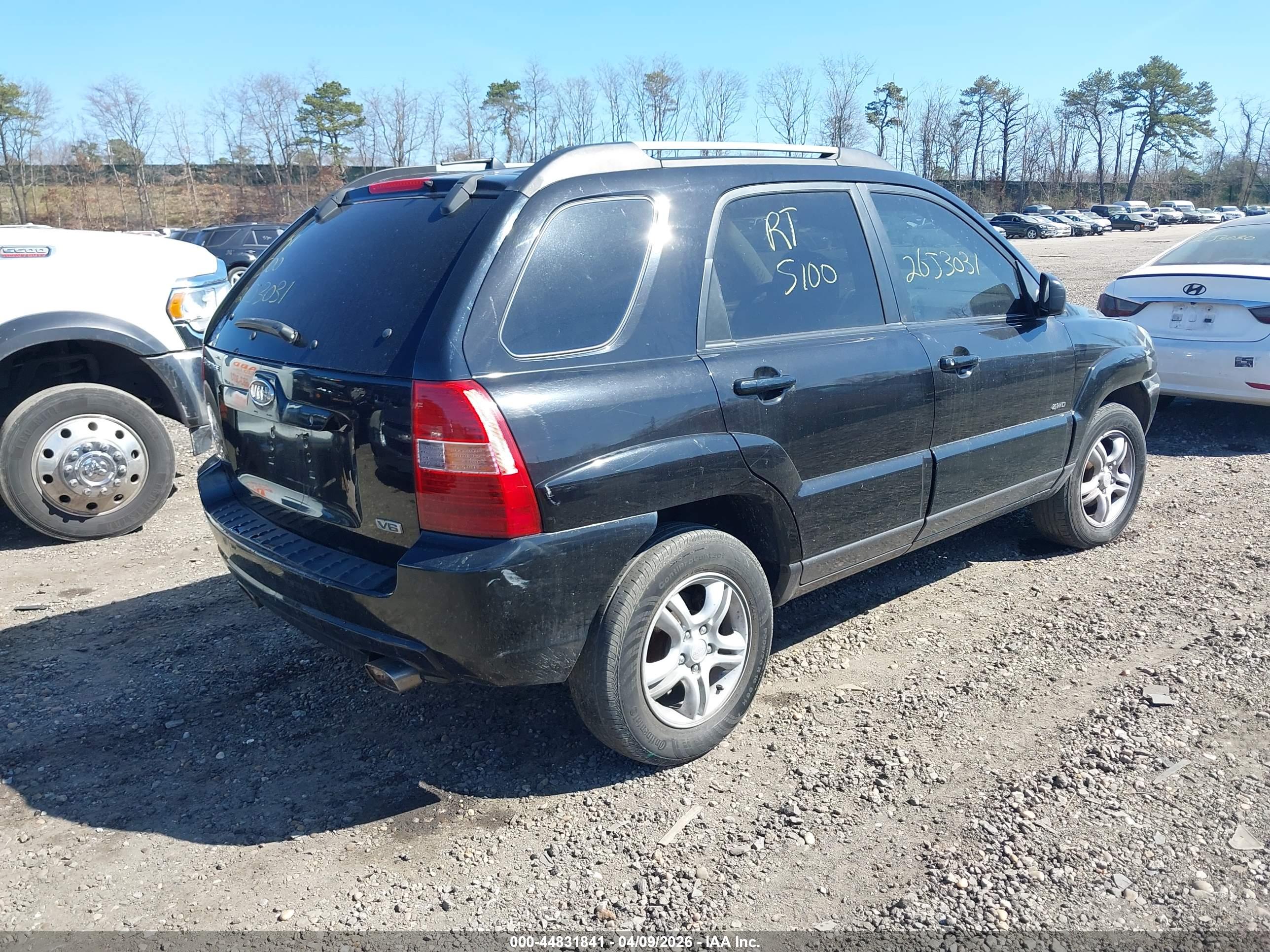 KIA SPORTAGE image 4