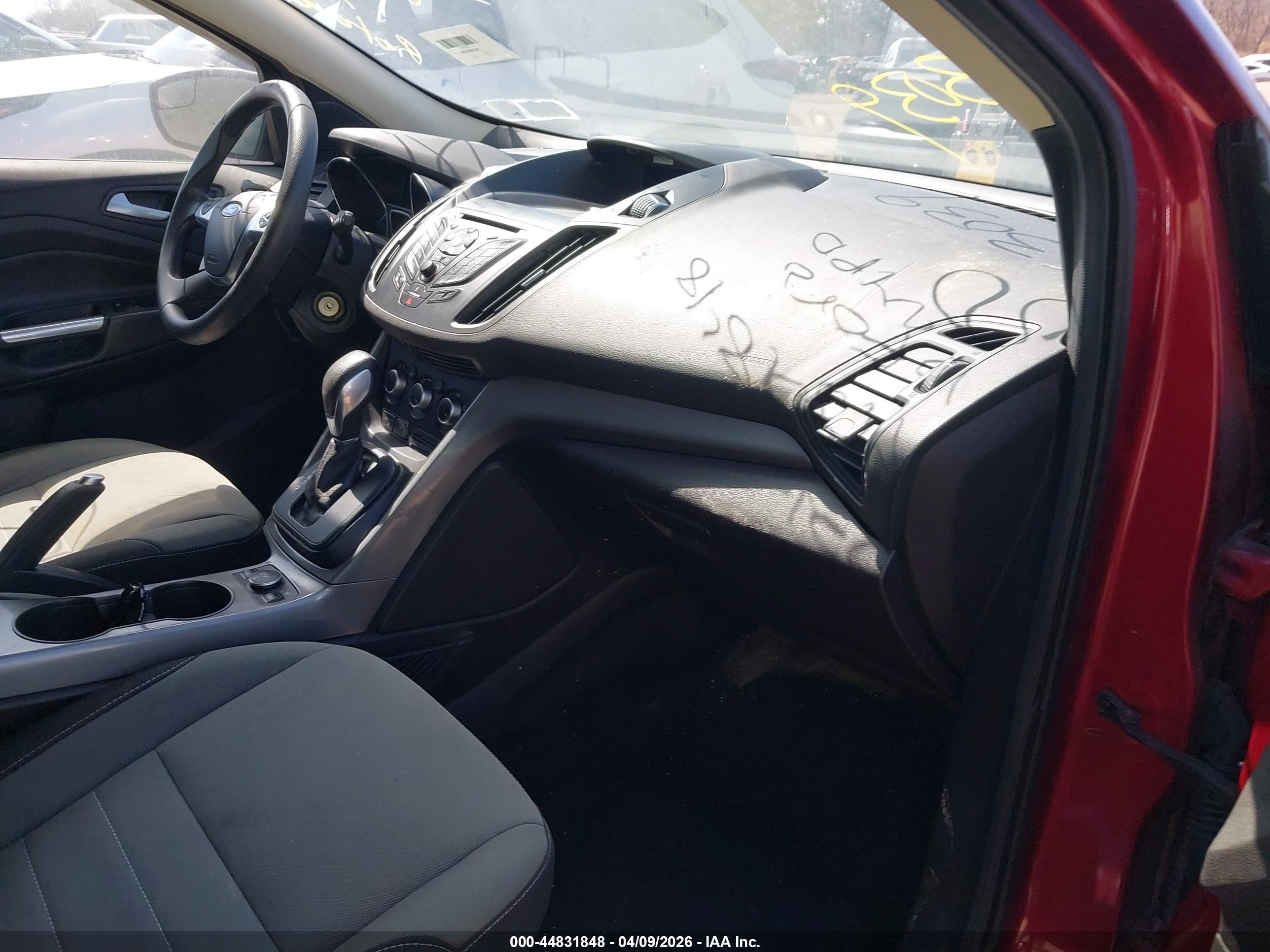 FORD ESCAPE image 5