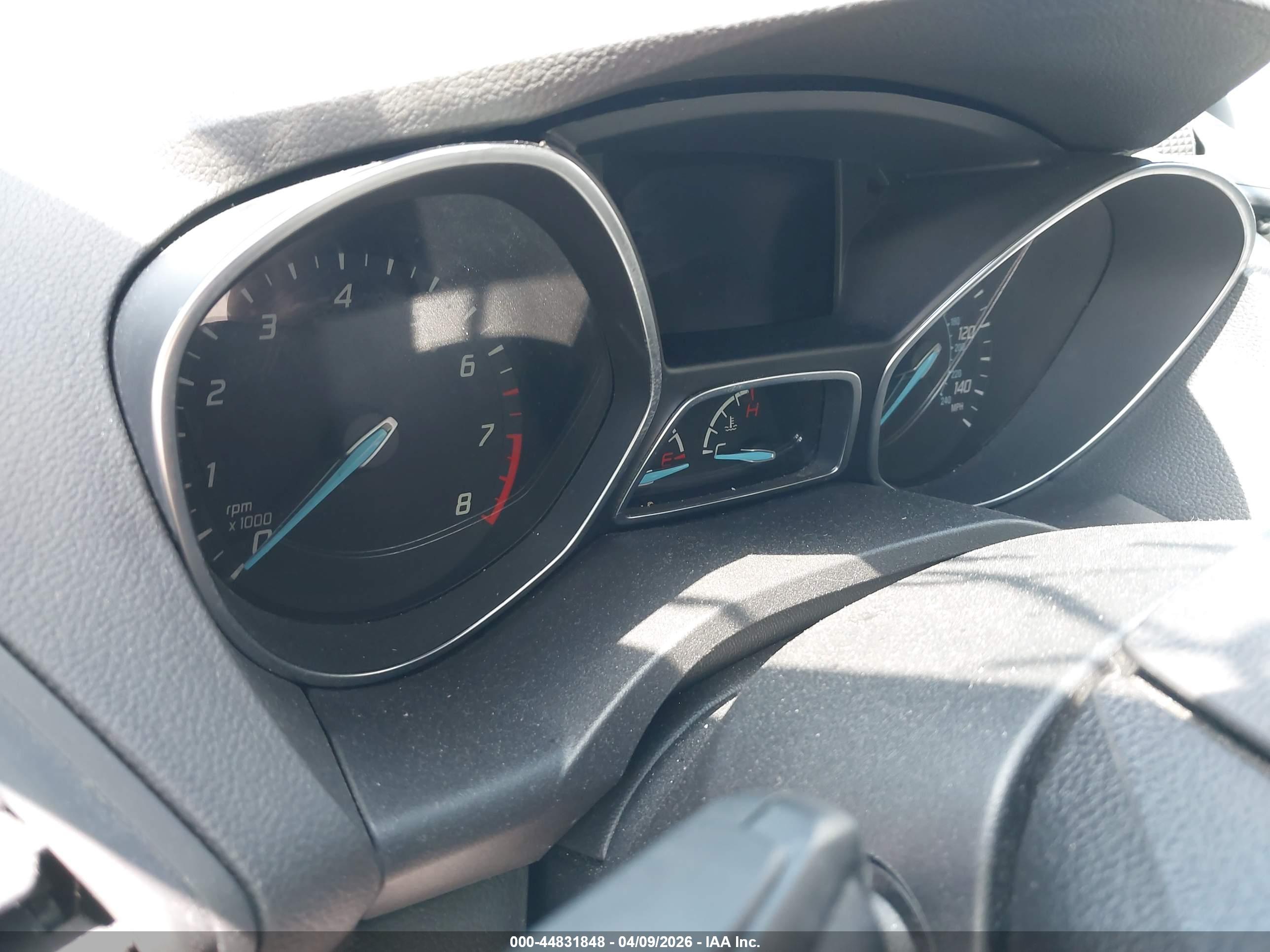 FORD ESCAPE image 7