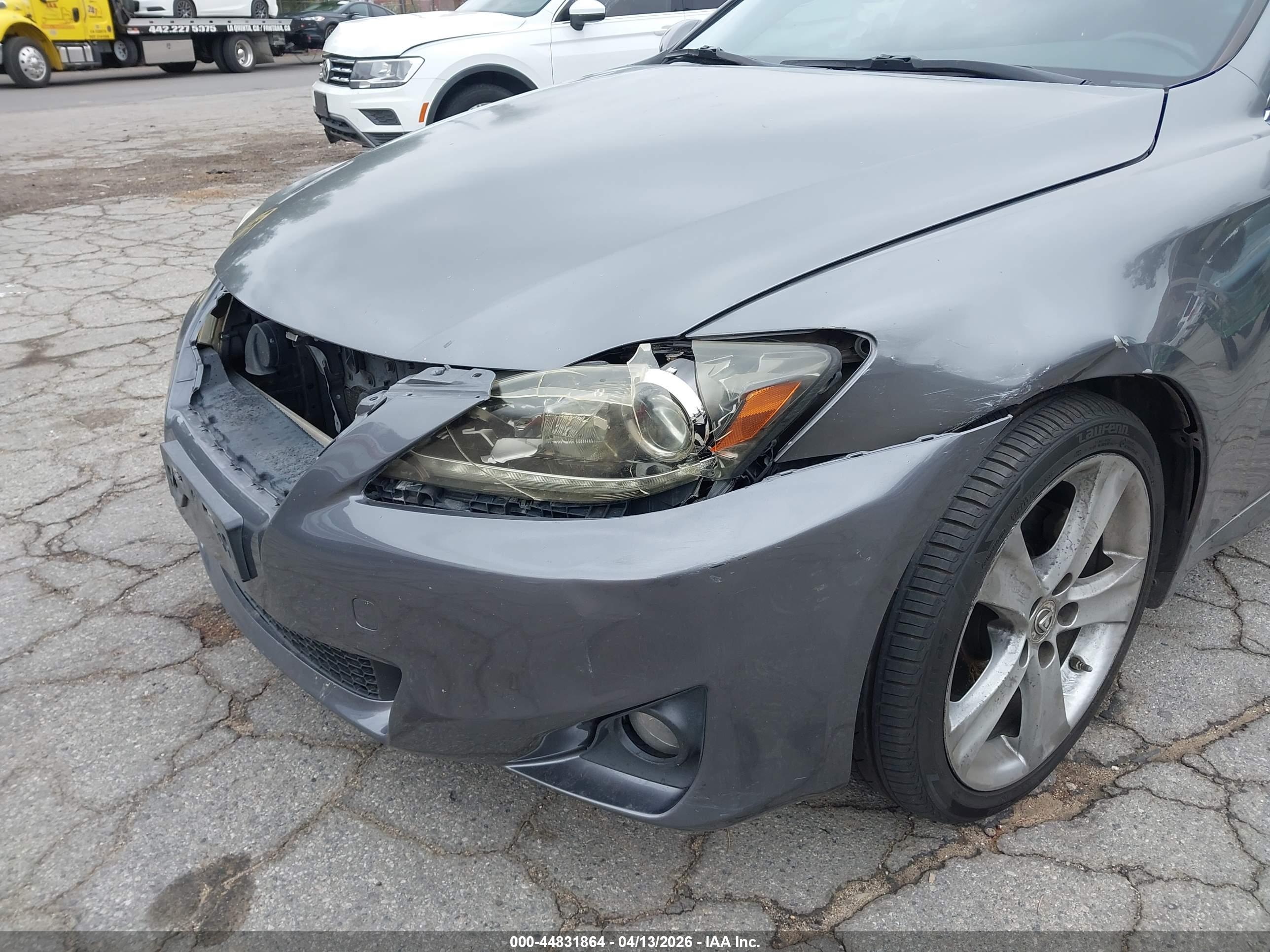 LEXUS IS image 6