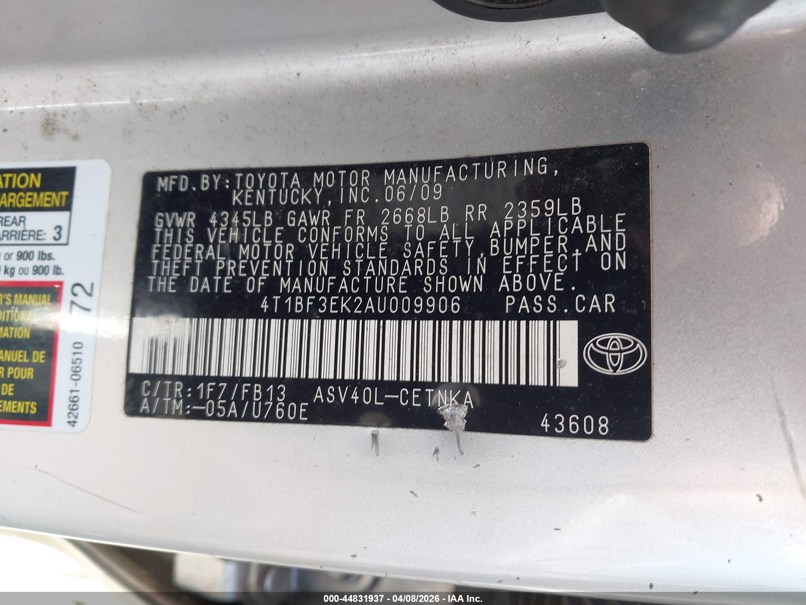 TOYOTA CAMRY image 9