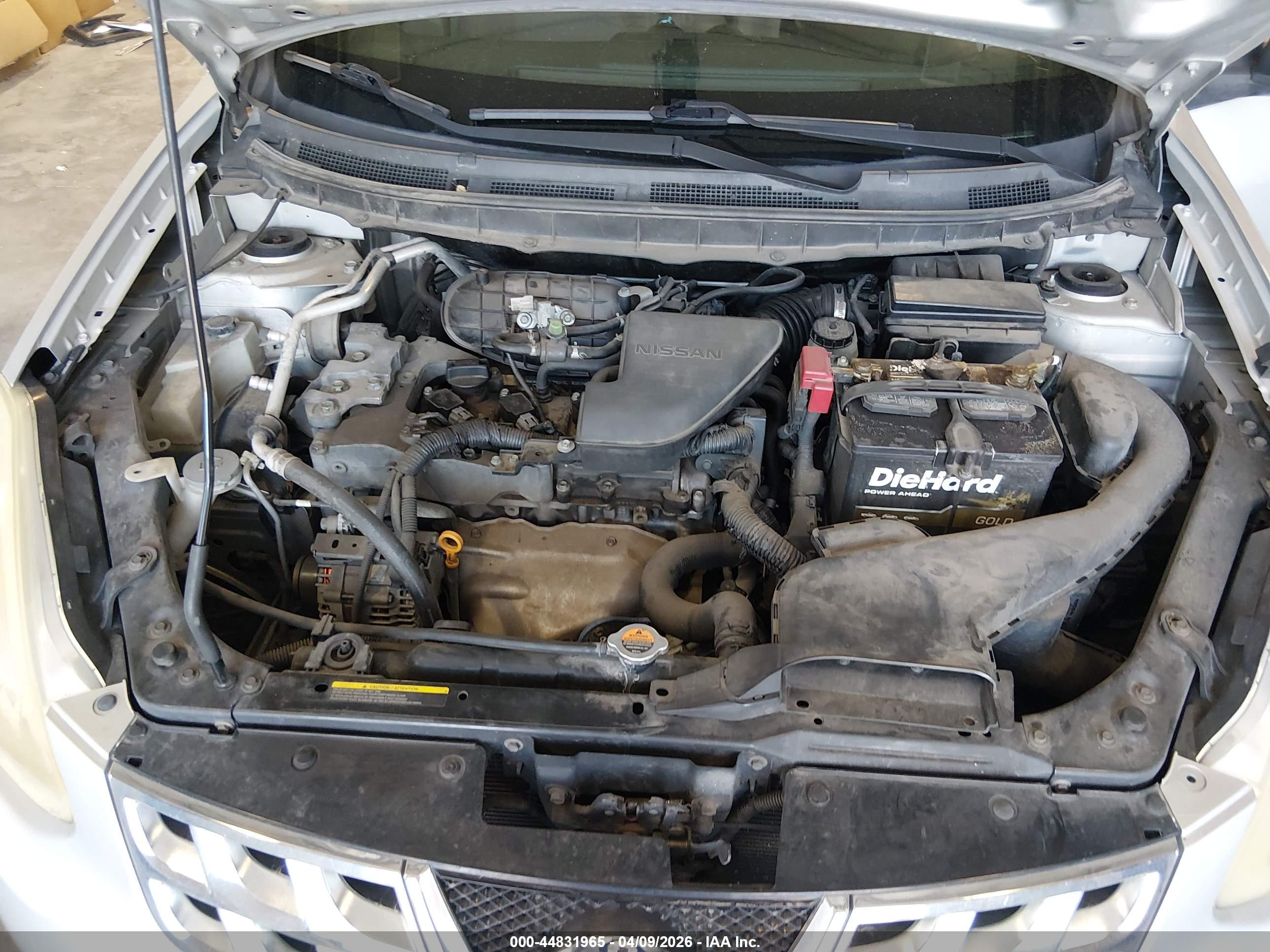 NISSAN ROGUE image 10