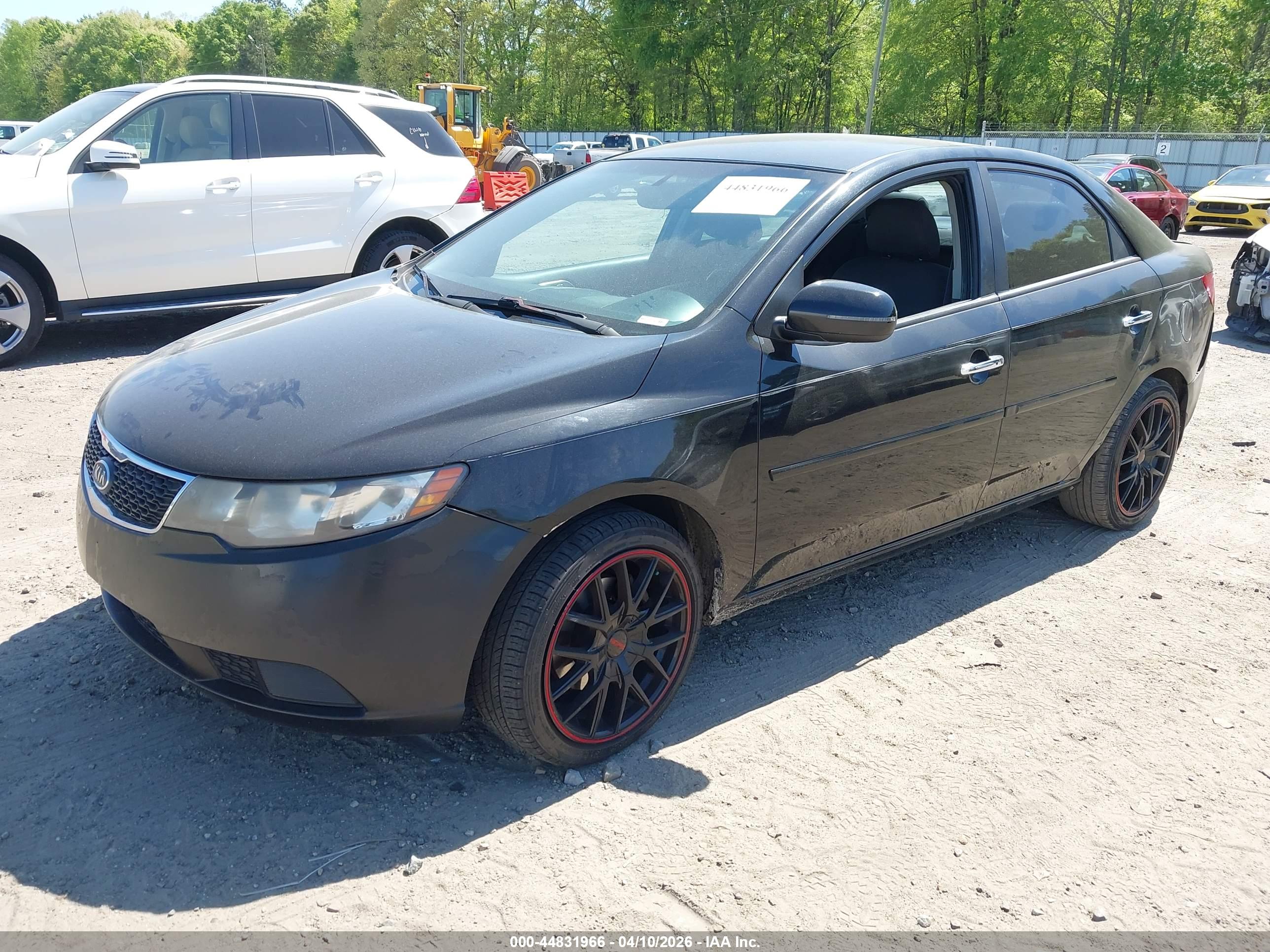 KIA FORTE image 2