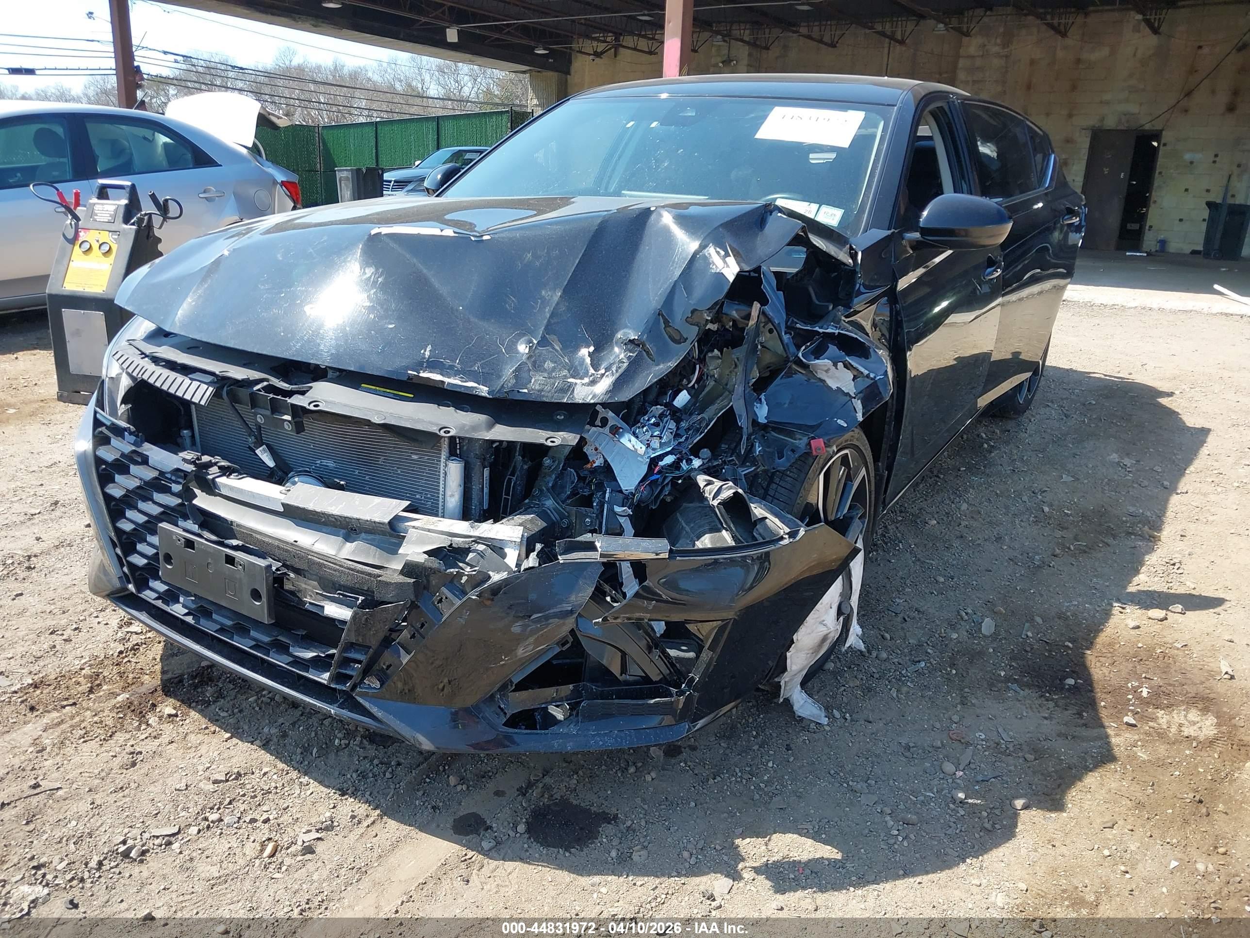 NISSAN ALTIMA image 6