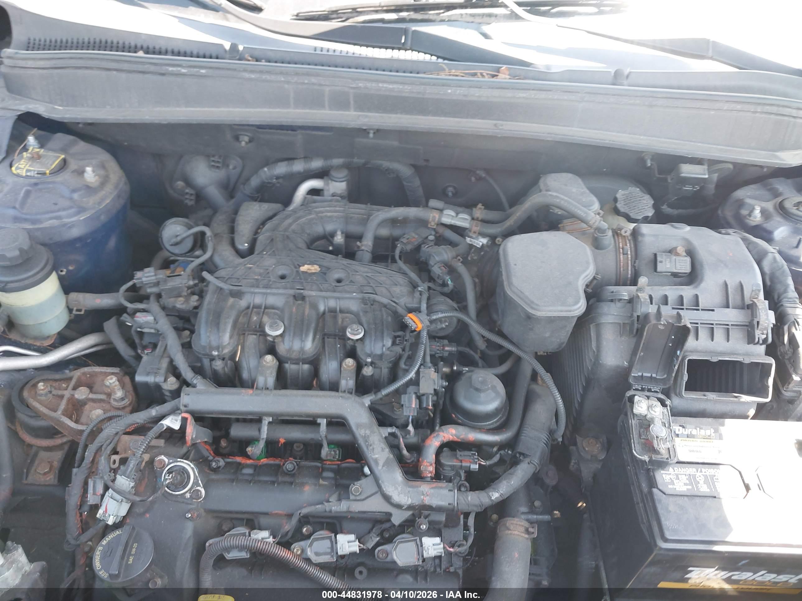 HYUNDAI SANTA image 10