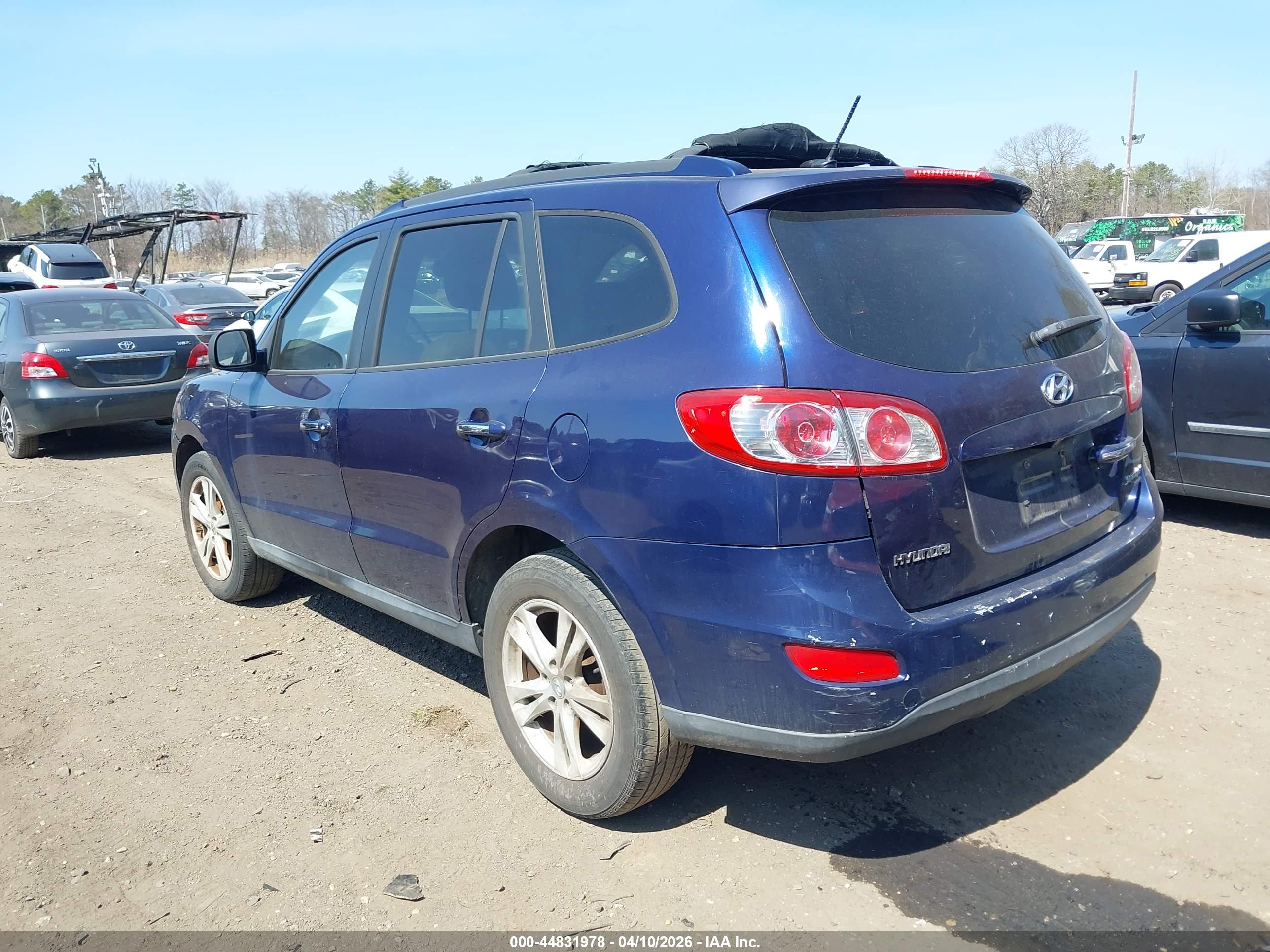 HYUNDAI SANTA image 3