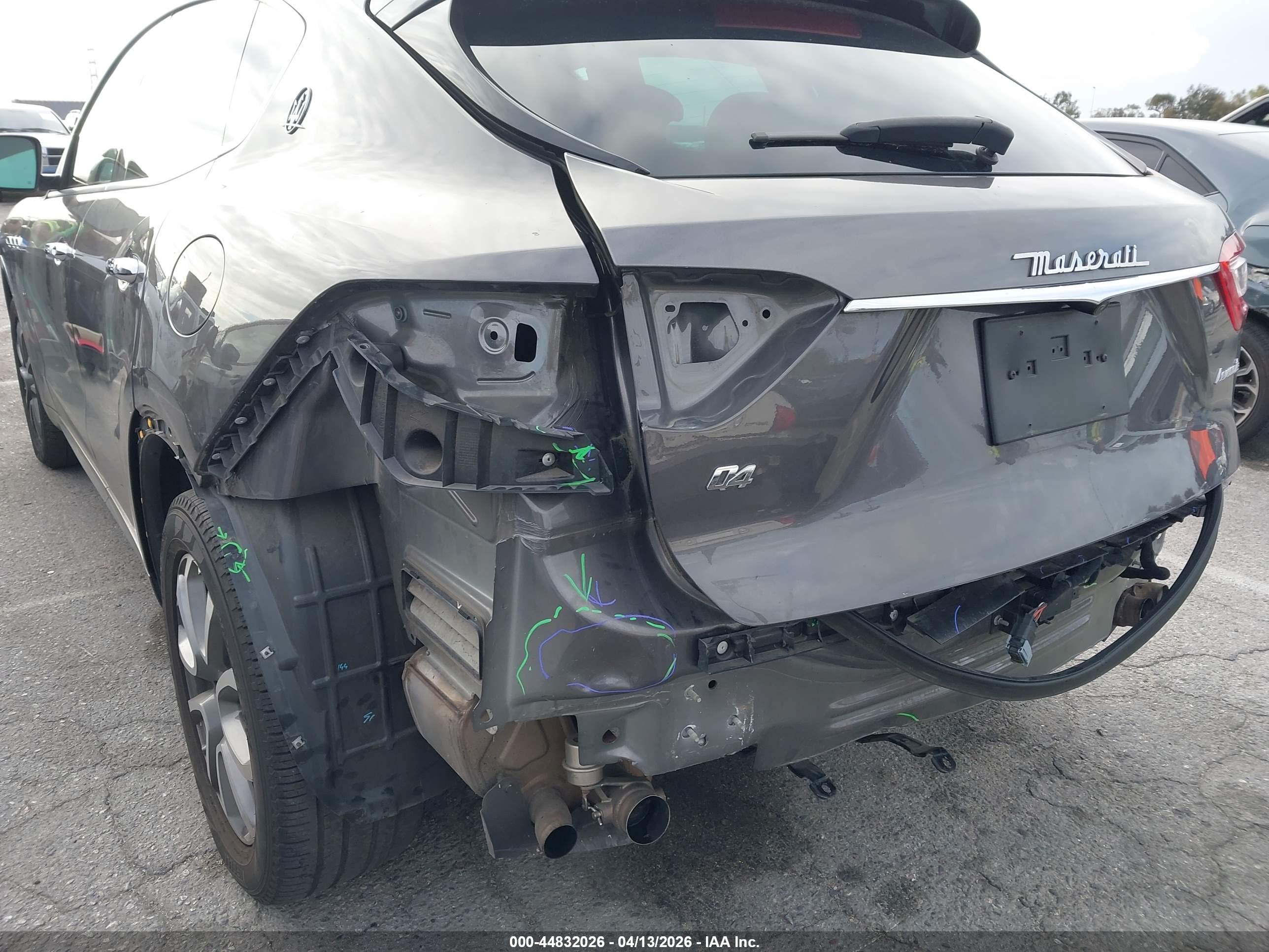 MASERATI LEVANTE image 6