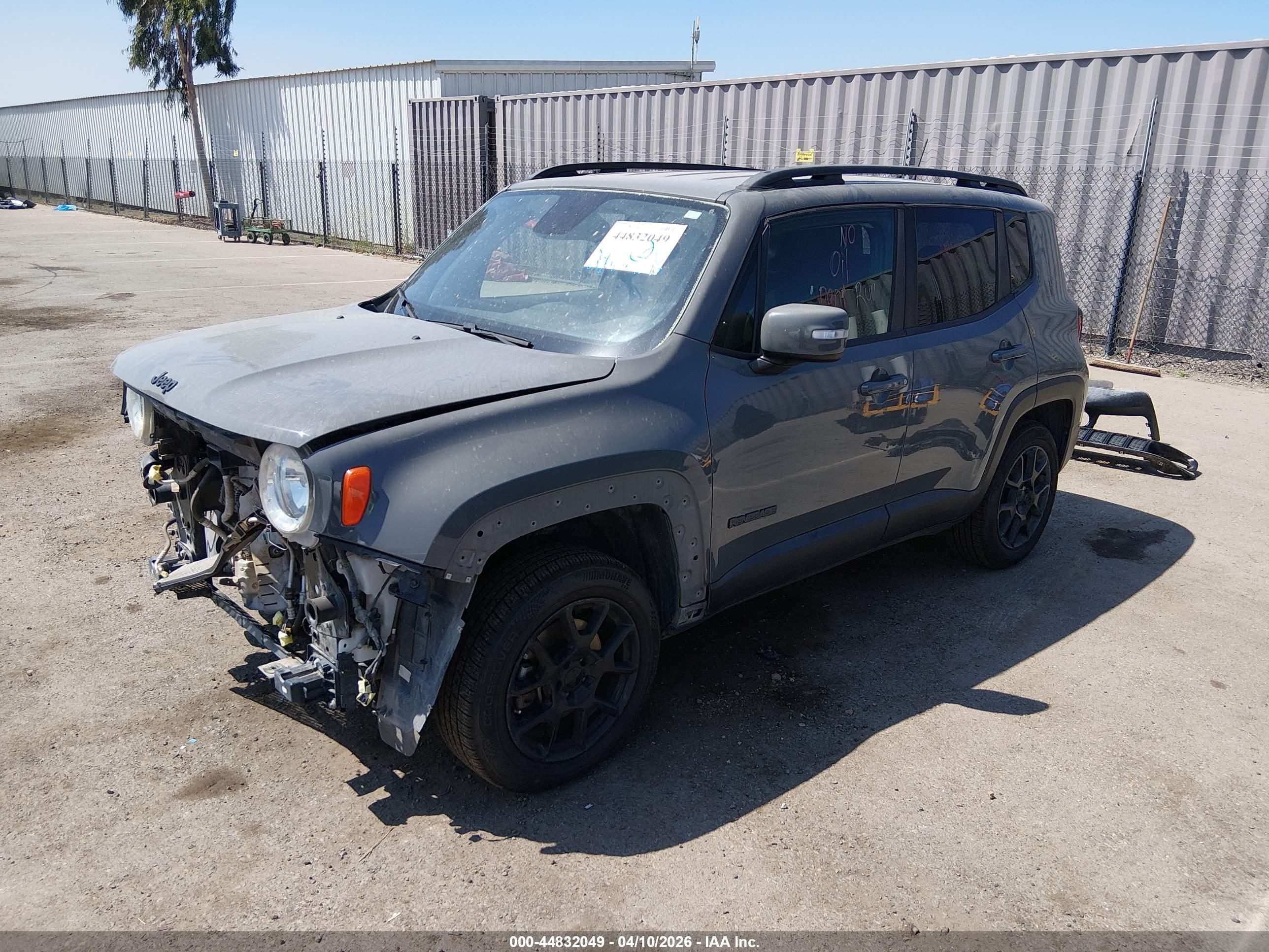 JEEP RENEGADE image 2