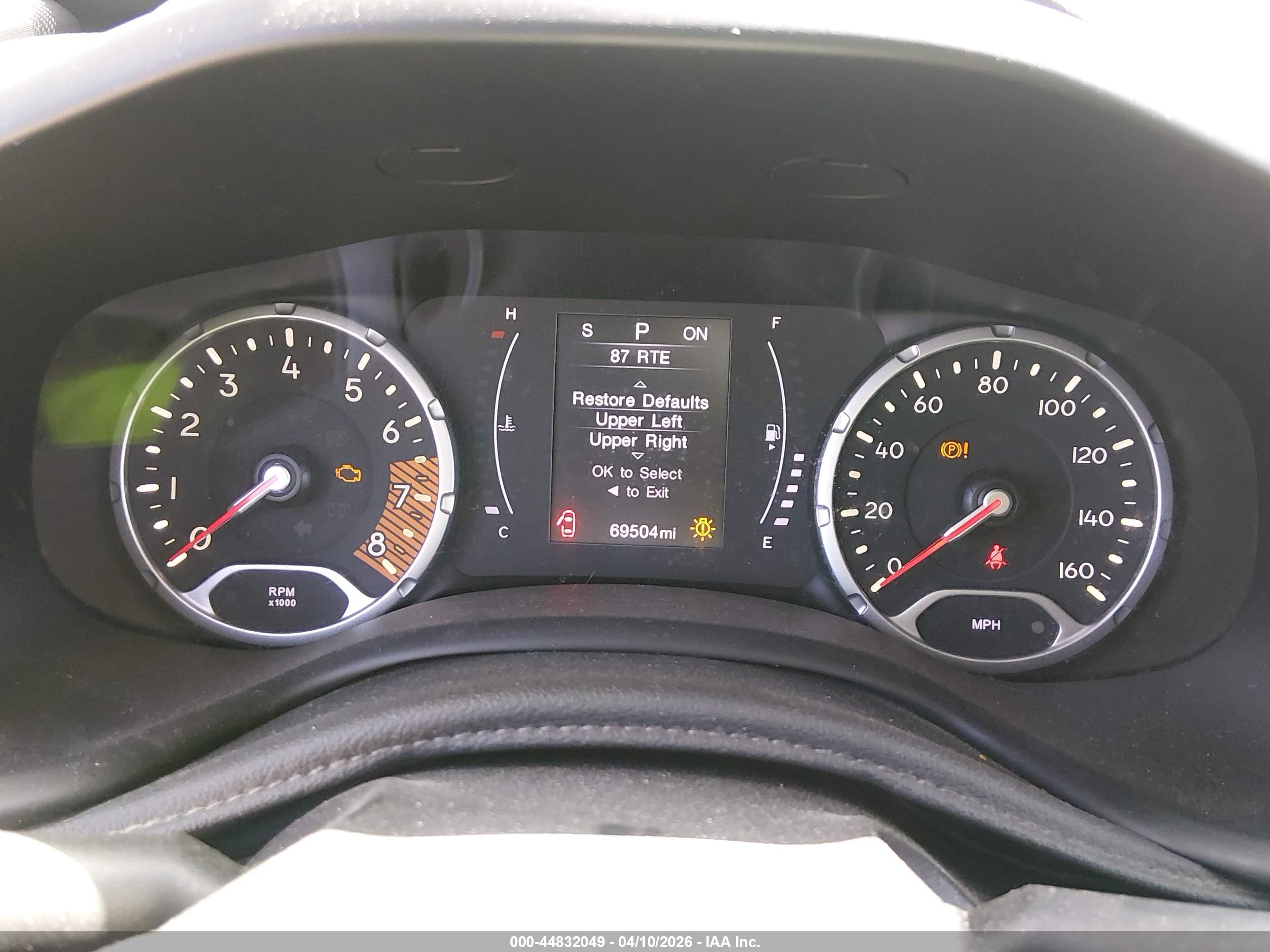 JEEP RENEGADE image 7