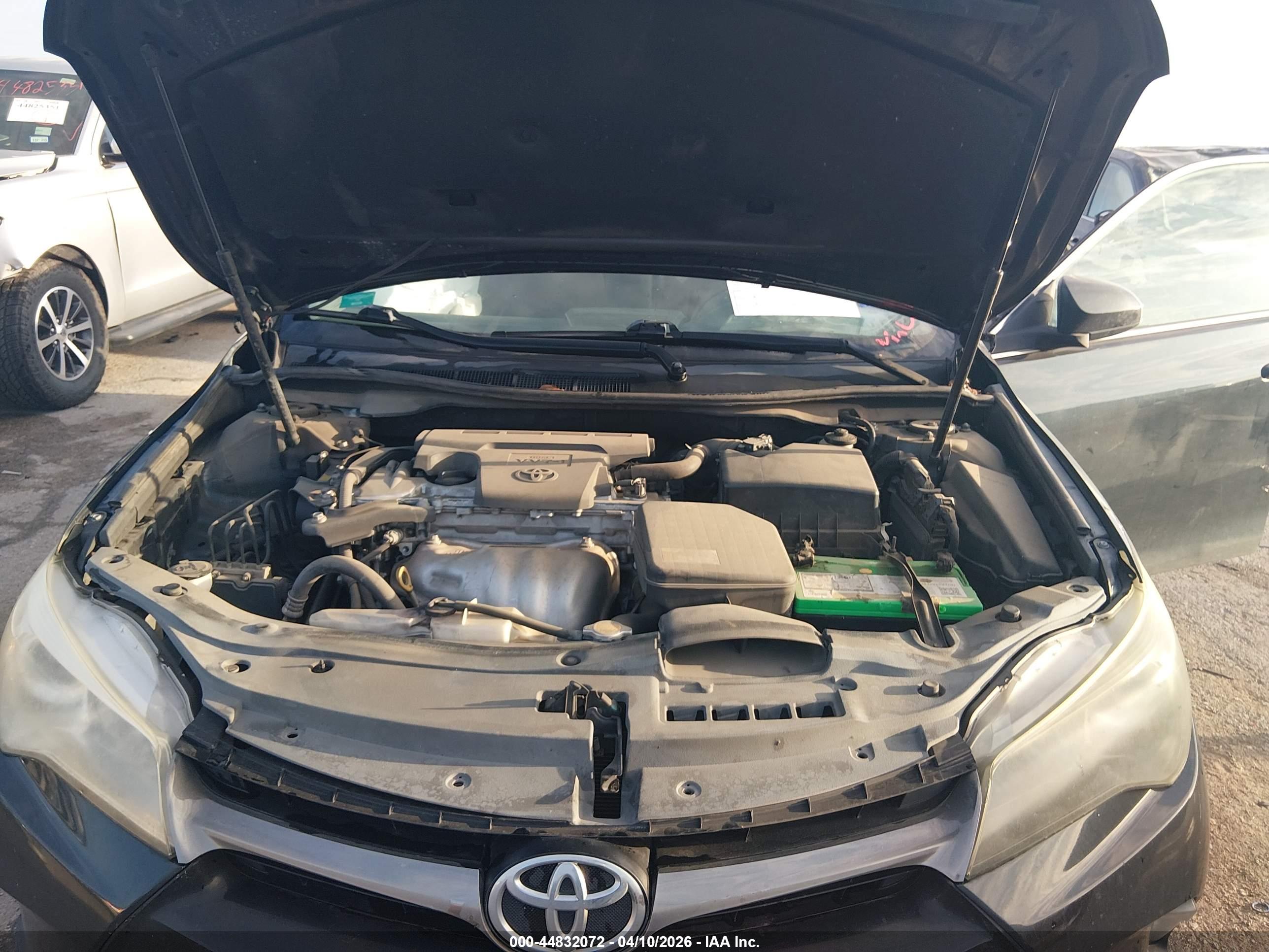 TOYOTA CAMRY image 10