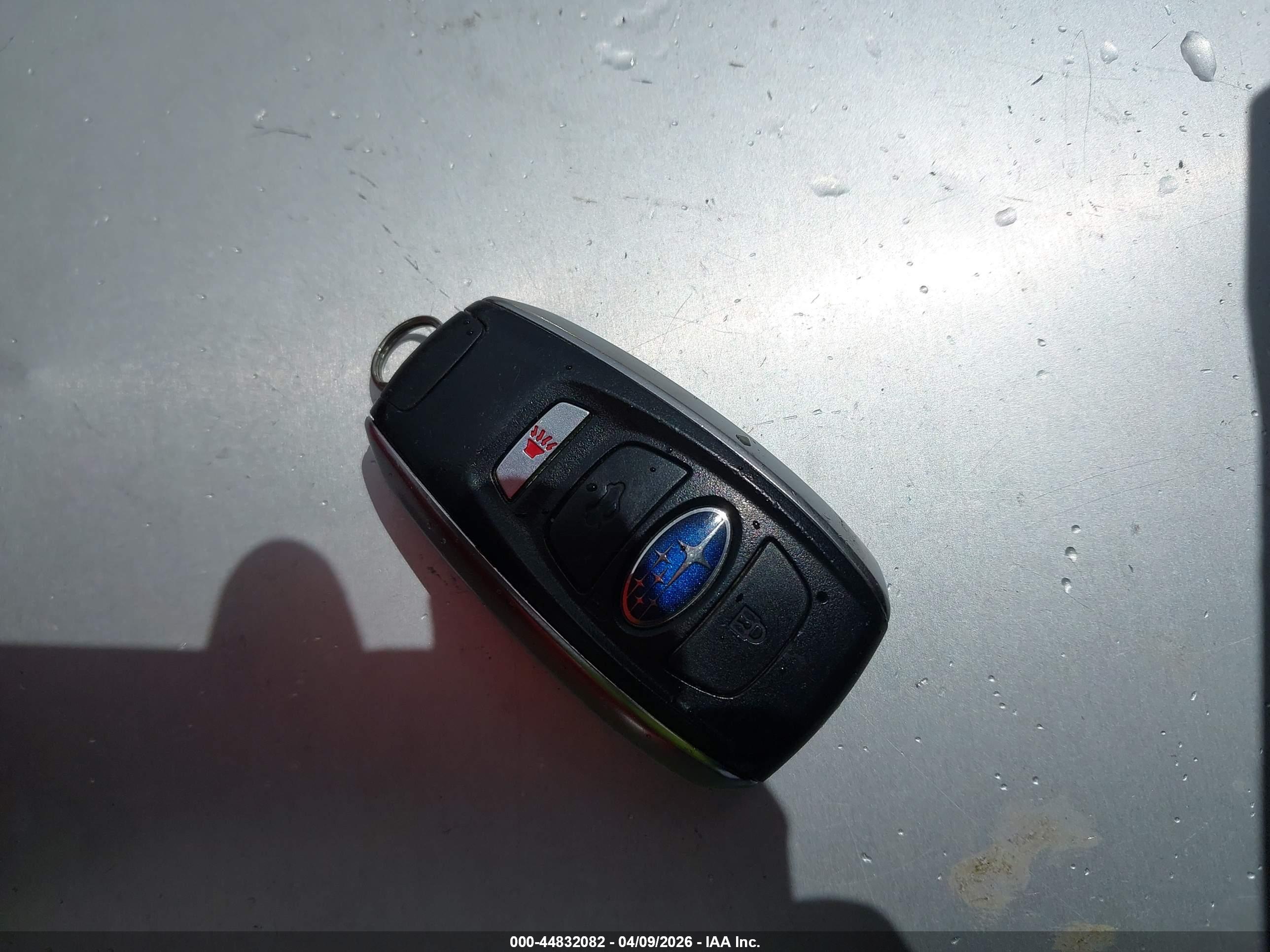 SUBARU OUTBACK image 11