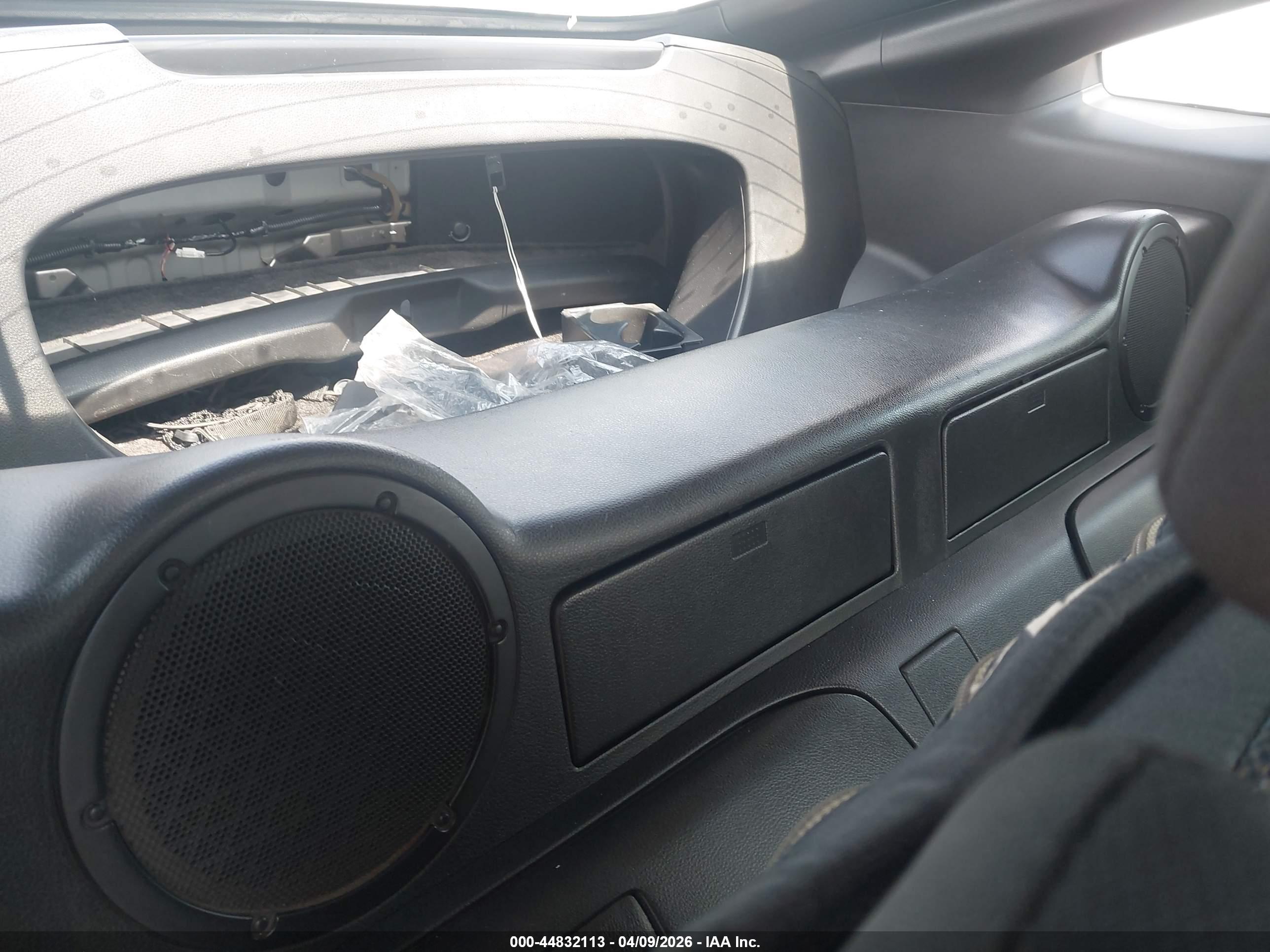 NISSAN 350Z image 8