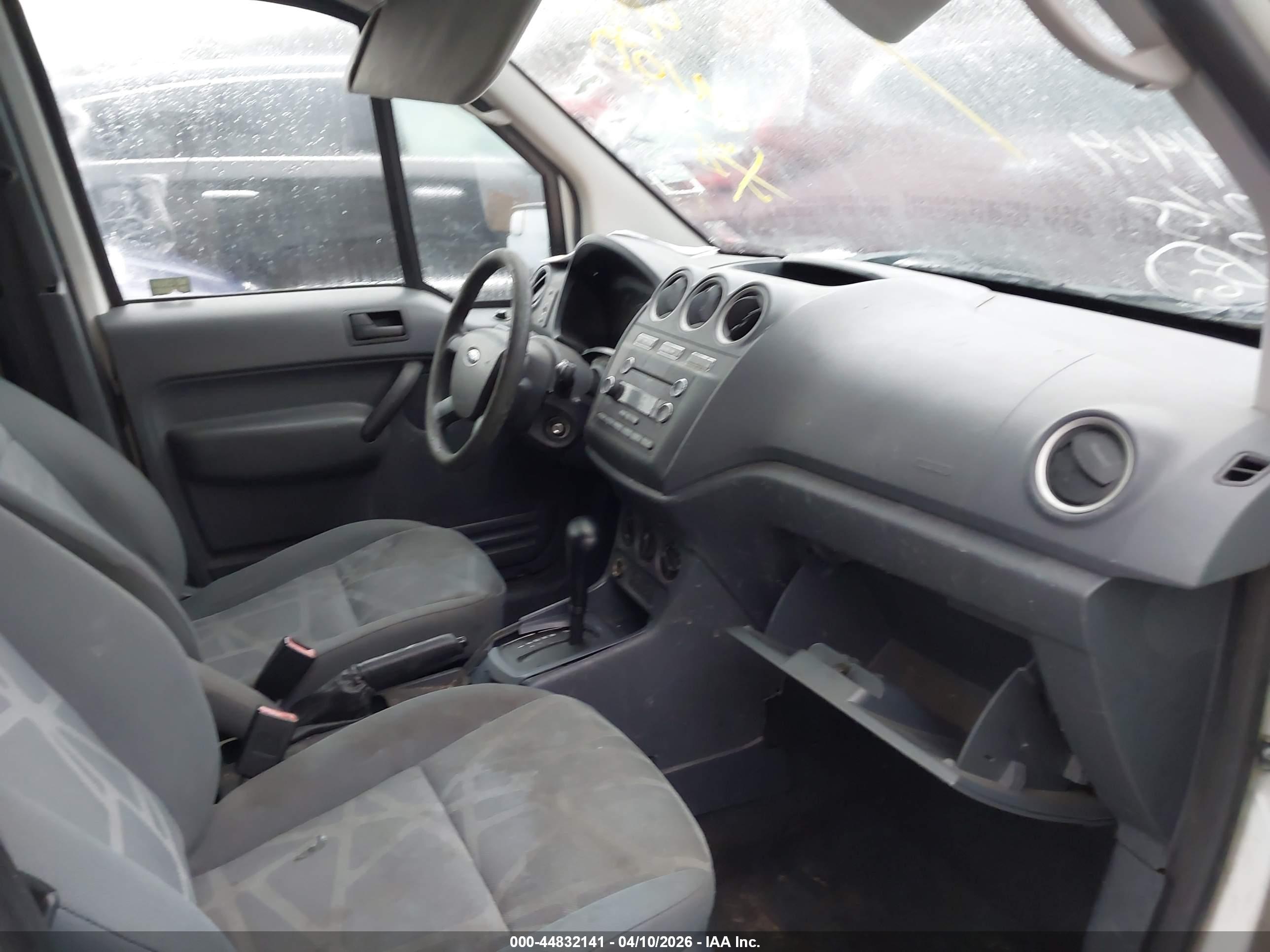 FORD TRANSIT image 5