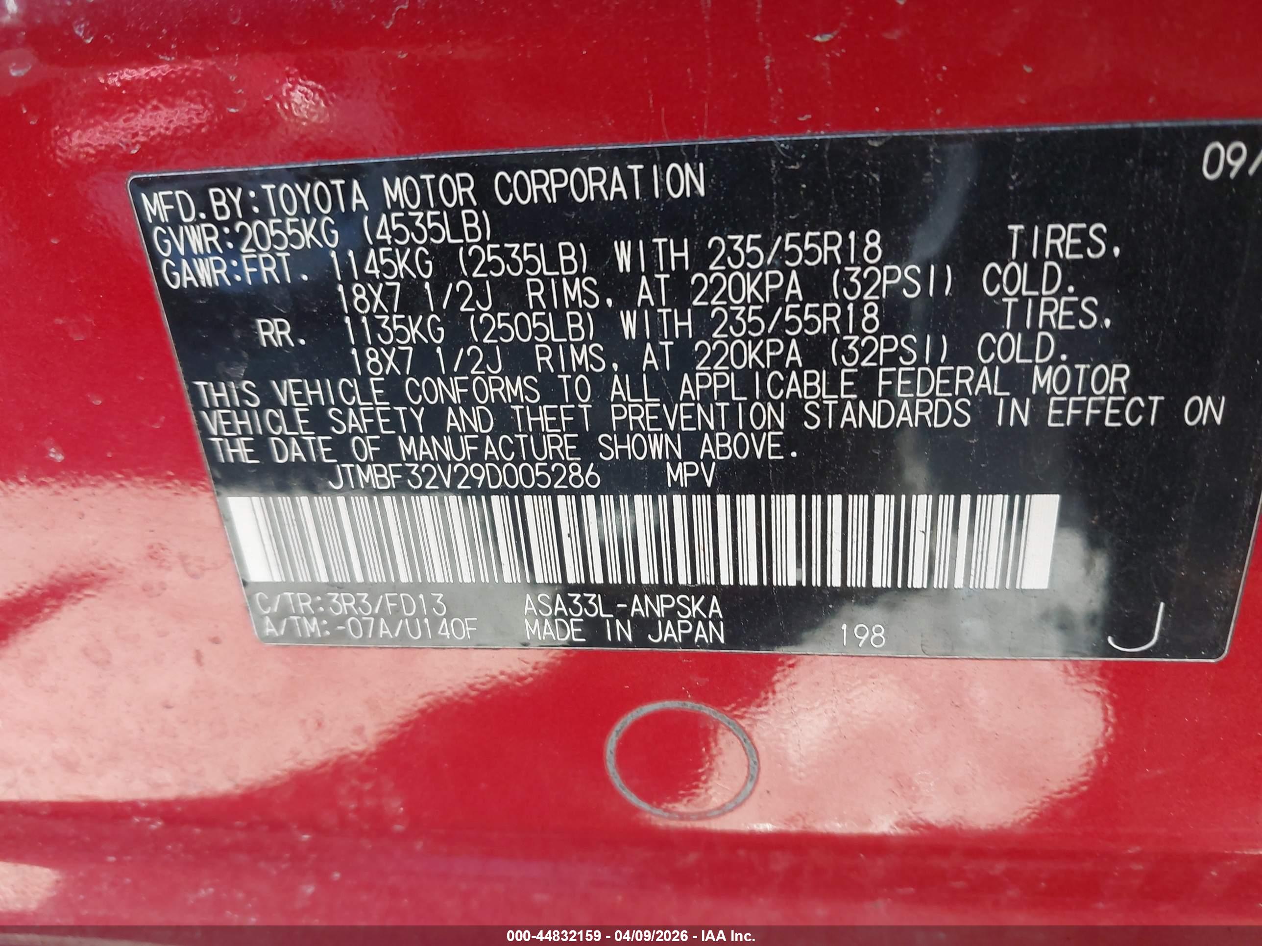 TOYOTA RAV4 image 9